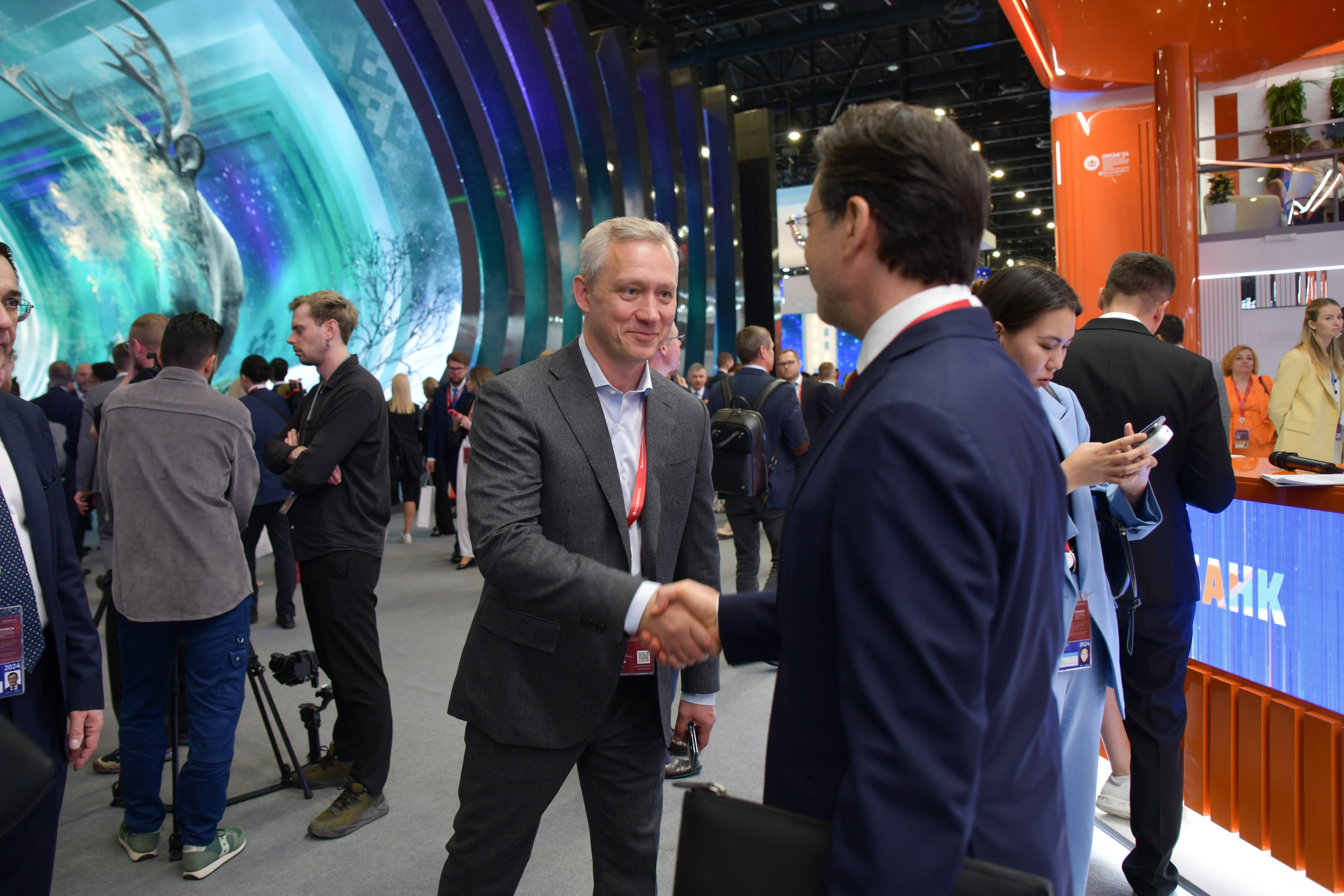 ПМЭФ'24. Женский фотограф в Санкт-Петербурге Степлевич Дарья