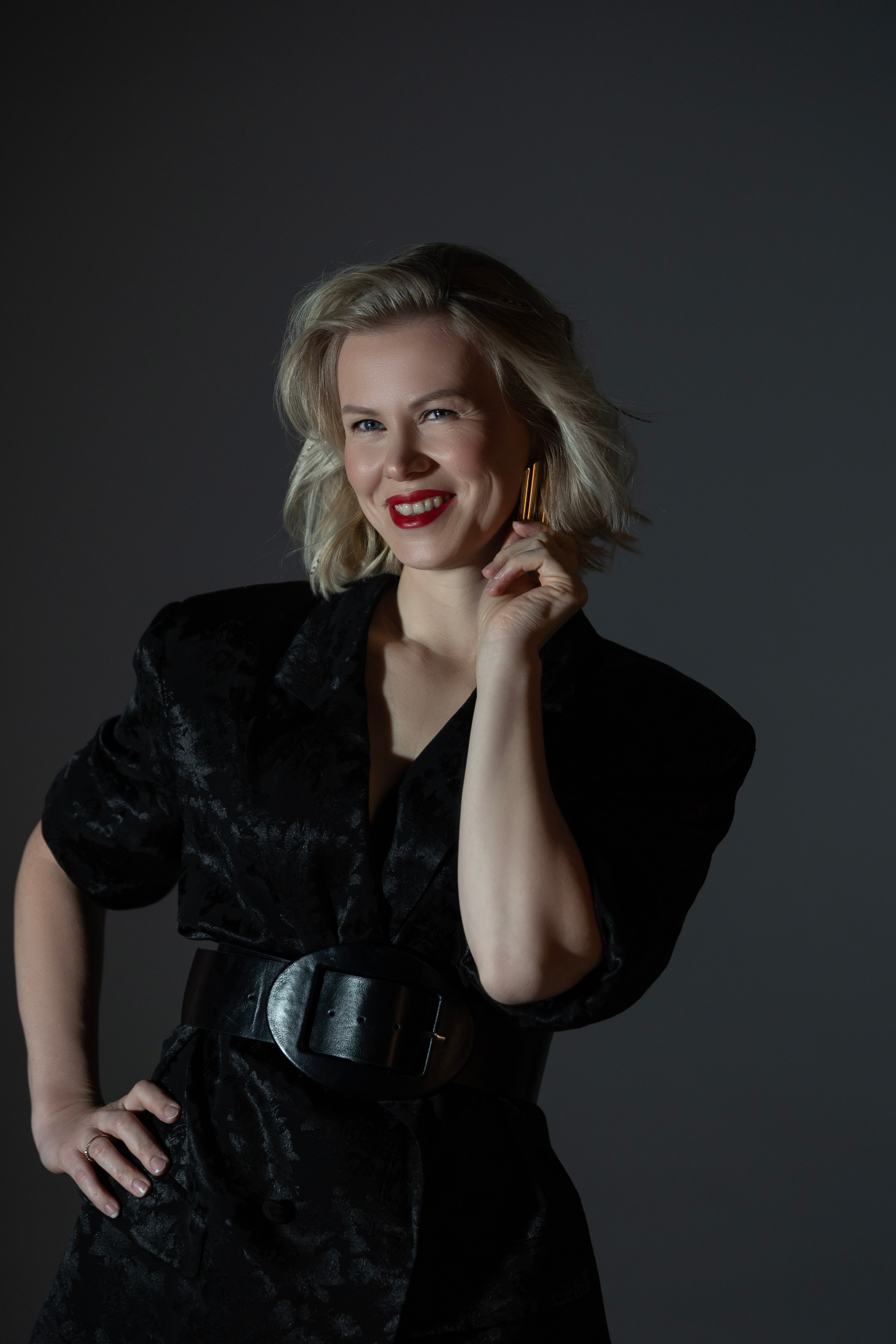 Индивидуальные. Фотография, в которой оживает ваша женственность и глубина. Таисия Чайка город Владивосток