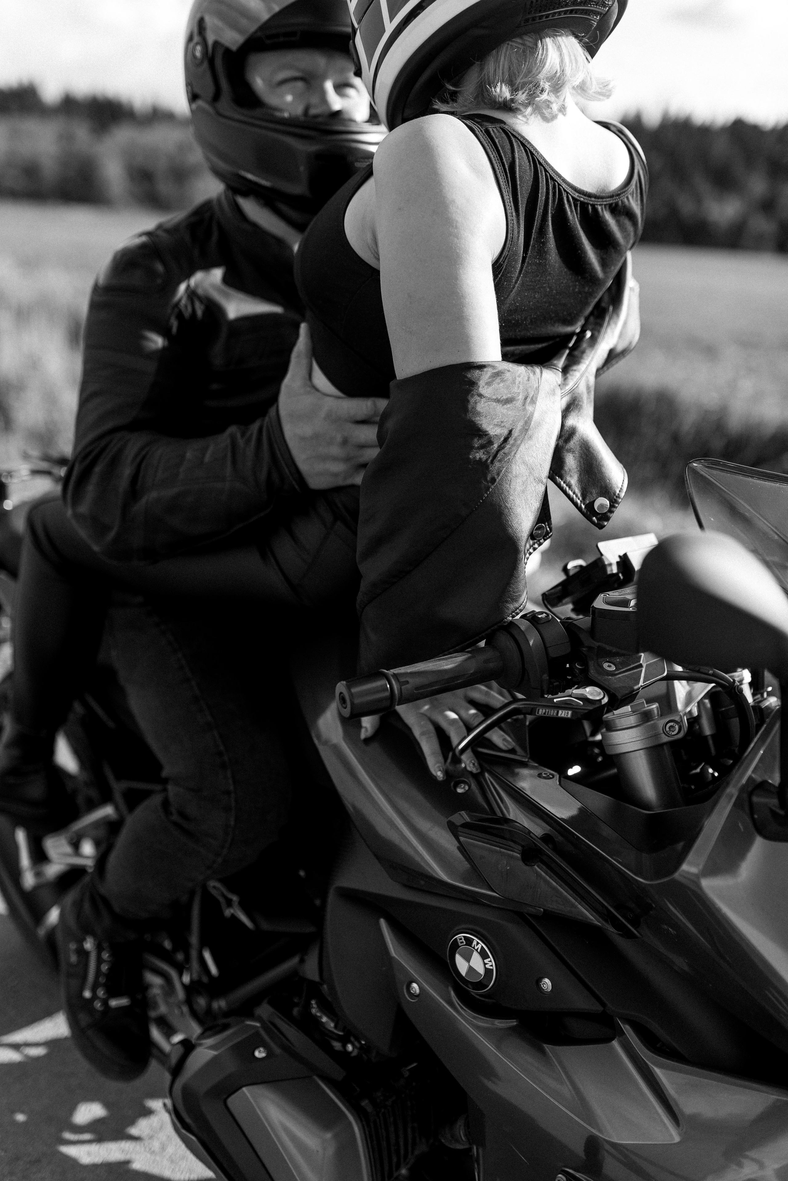 Марина и Женя. Мотоцикл. Lovestory. Семейный фотограф в Москве Екатерина Север