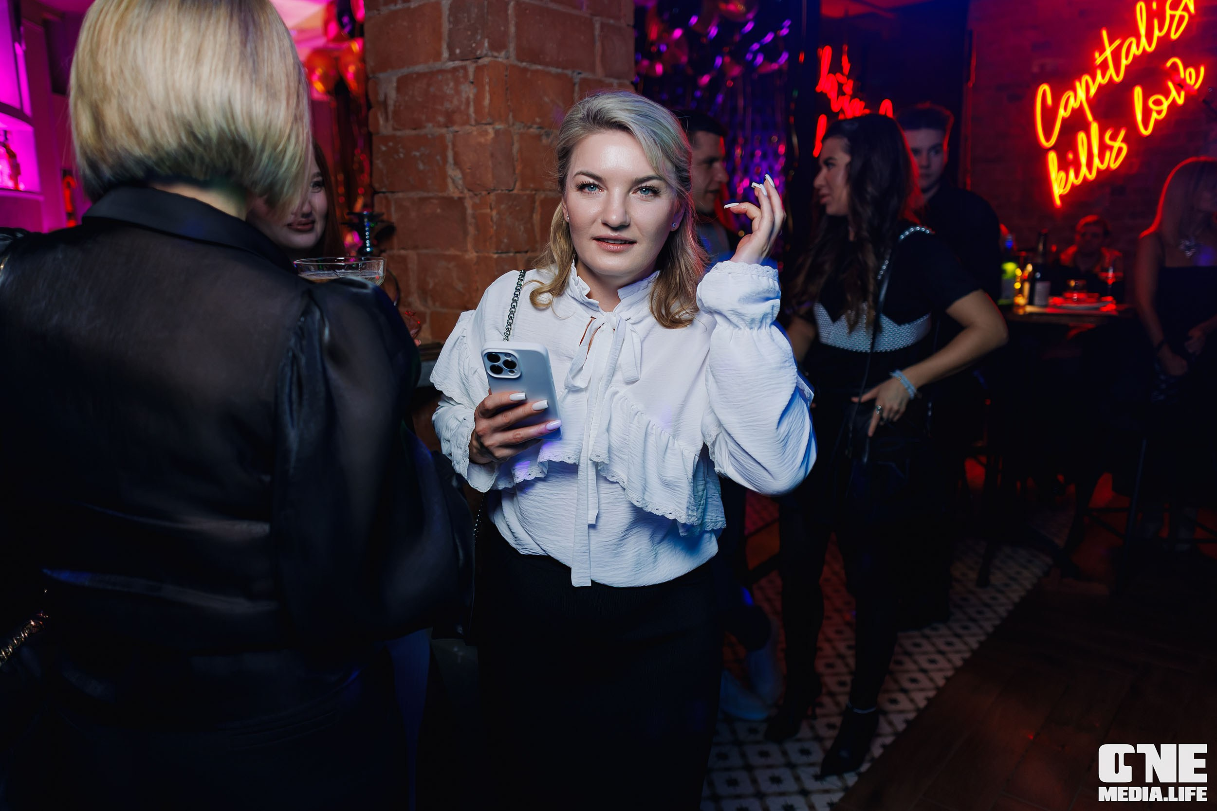 Фоторепортаж из караоке-клуба Белгравия. One Media Life: фоторепортажи, фотоотчеты с мероприятий и заведений