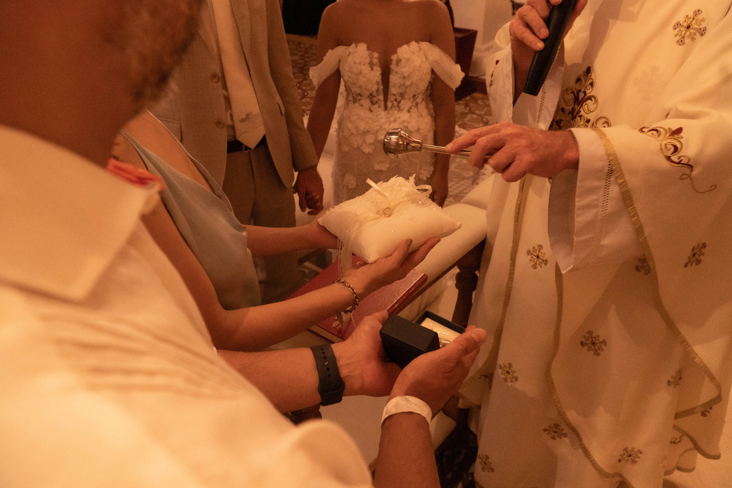 Catalina and Romain. Wedding Photographer in Barcelona and Medellin