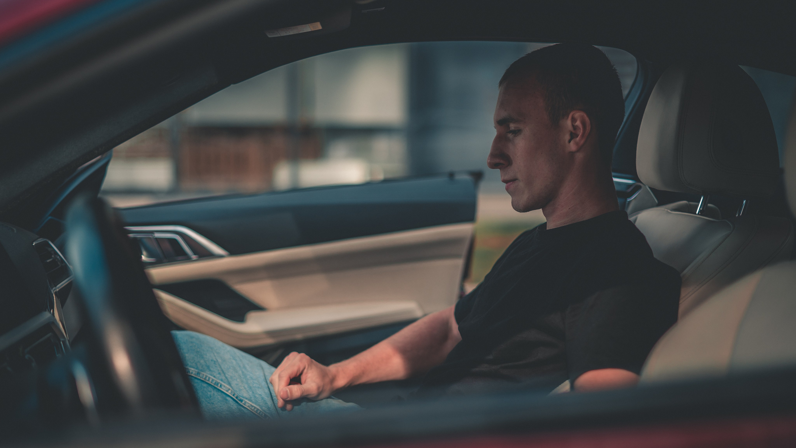 Вячеслав Шкадин — портретная съёмка. Иван Кубик — фотограф и видеограф