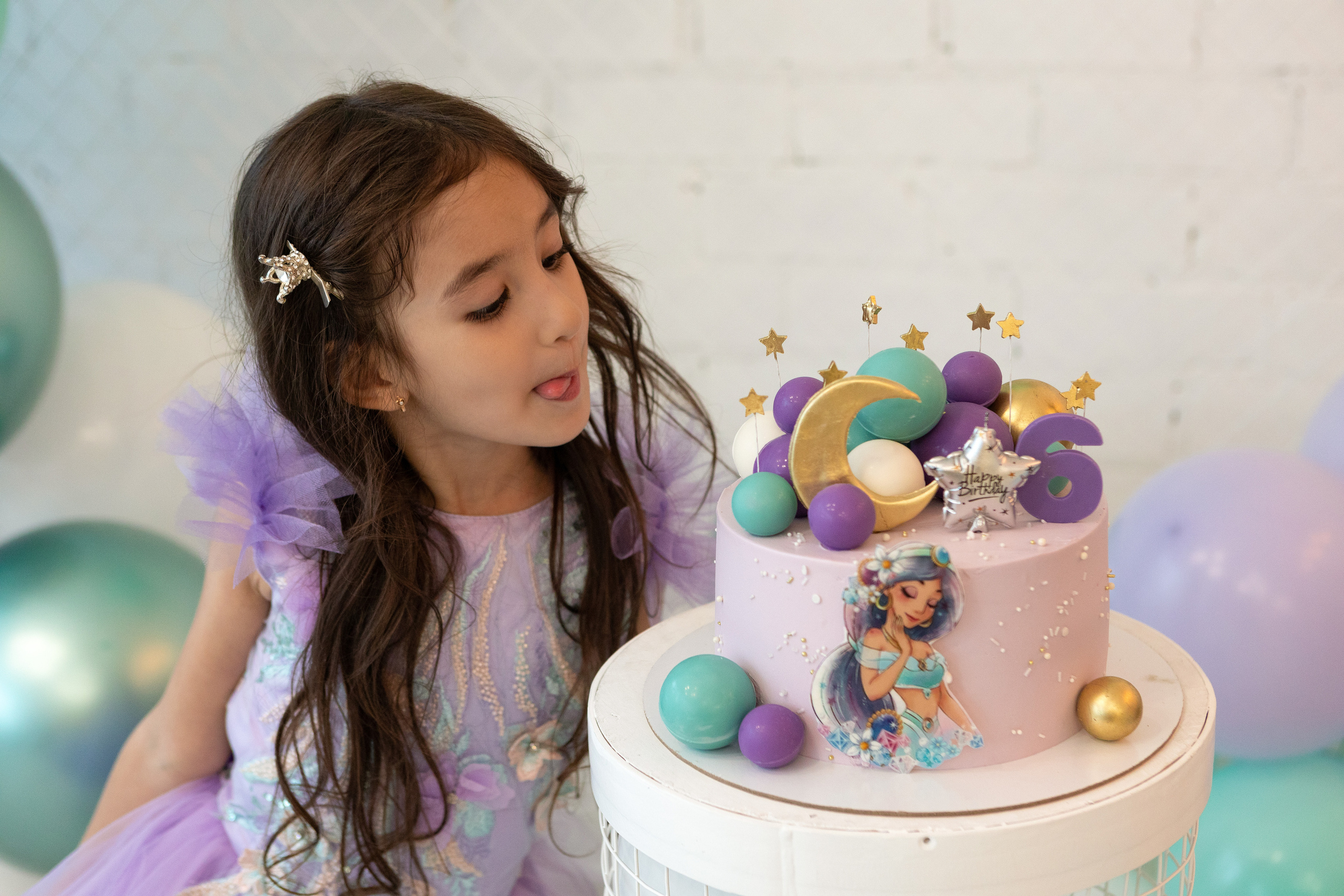 День рождения Амиры. Главная