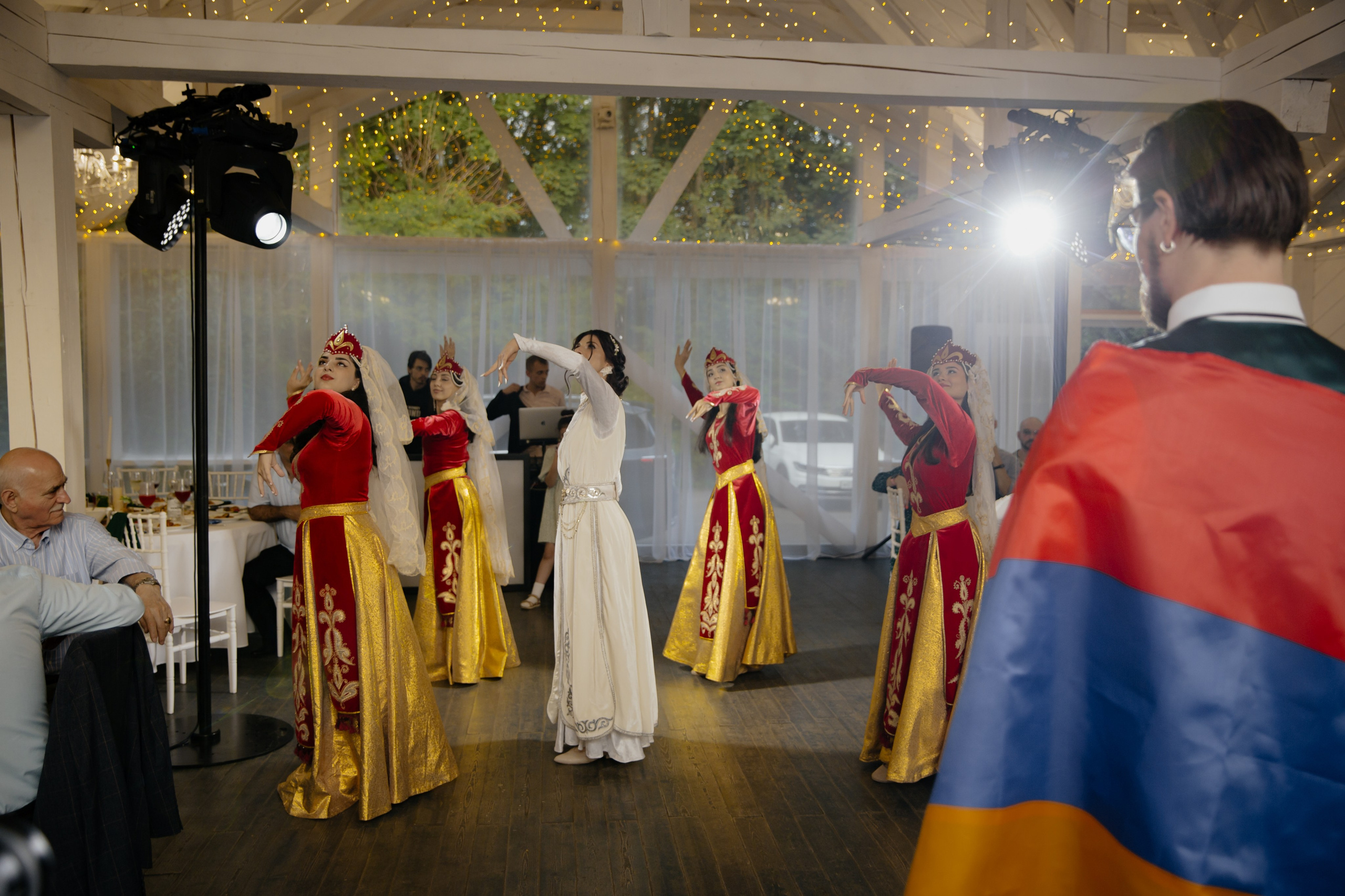 16.06.2024. RETOUCH-HOUSE