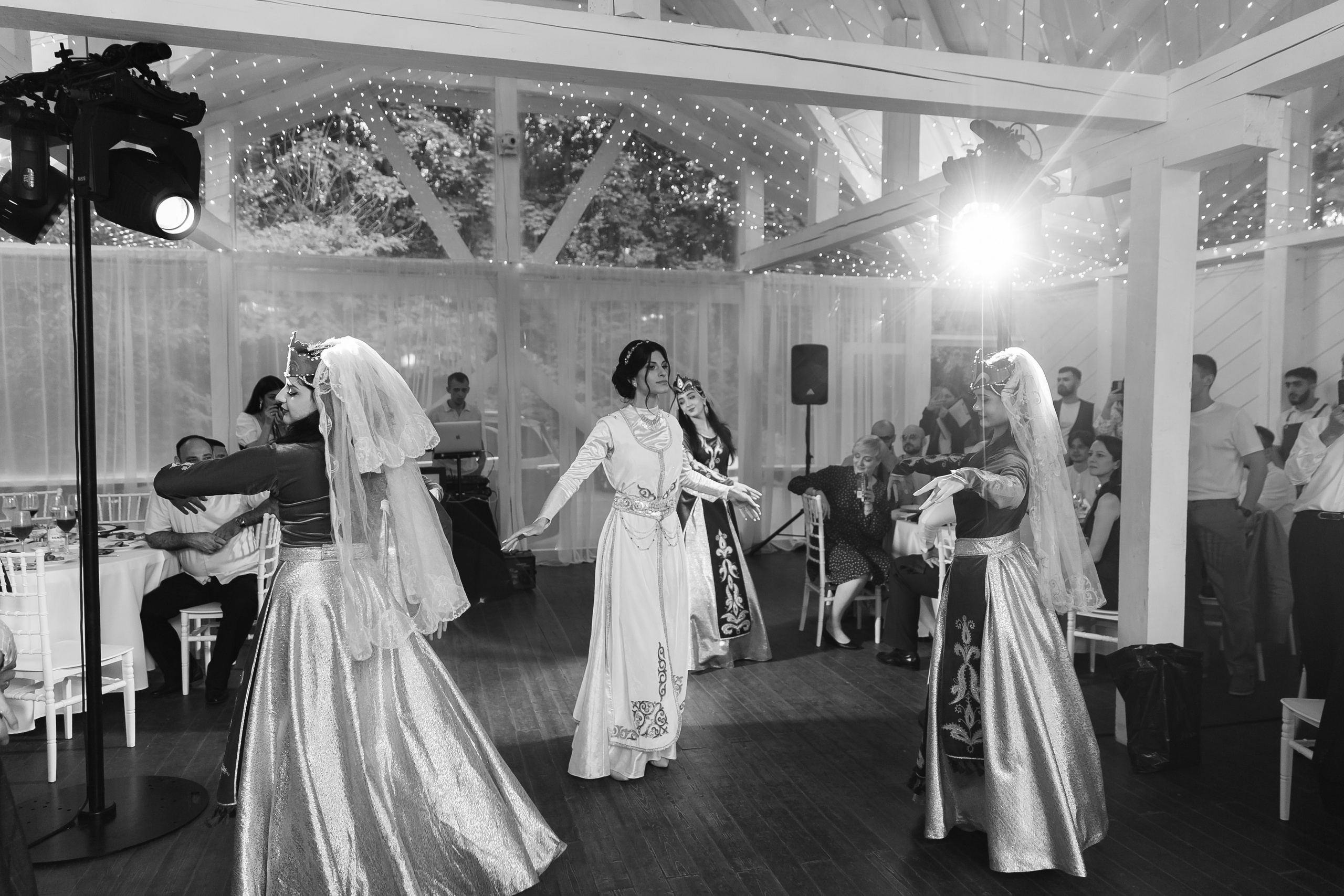 16.06.2024. RETOUCH-HOUSE