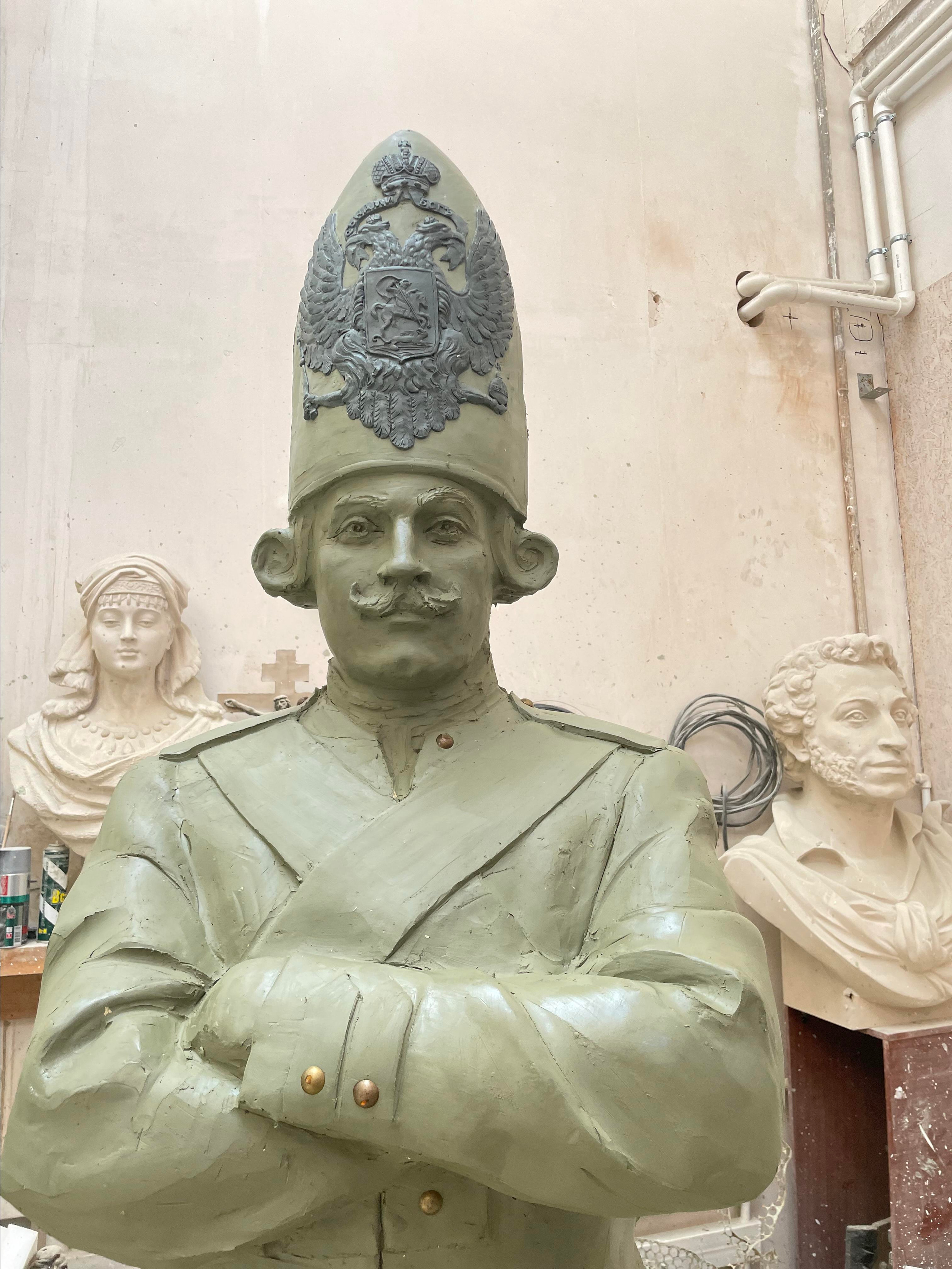 Альбом работ в мягком материале. Автор Лындин Дмитрий Васильевич. Лындин Дмитрий Васильевич — официальный сайт скульптора