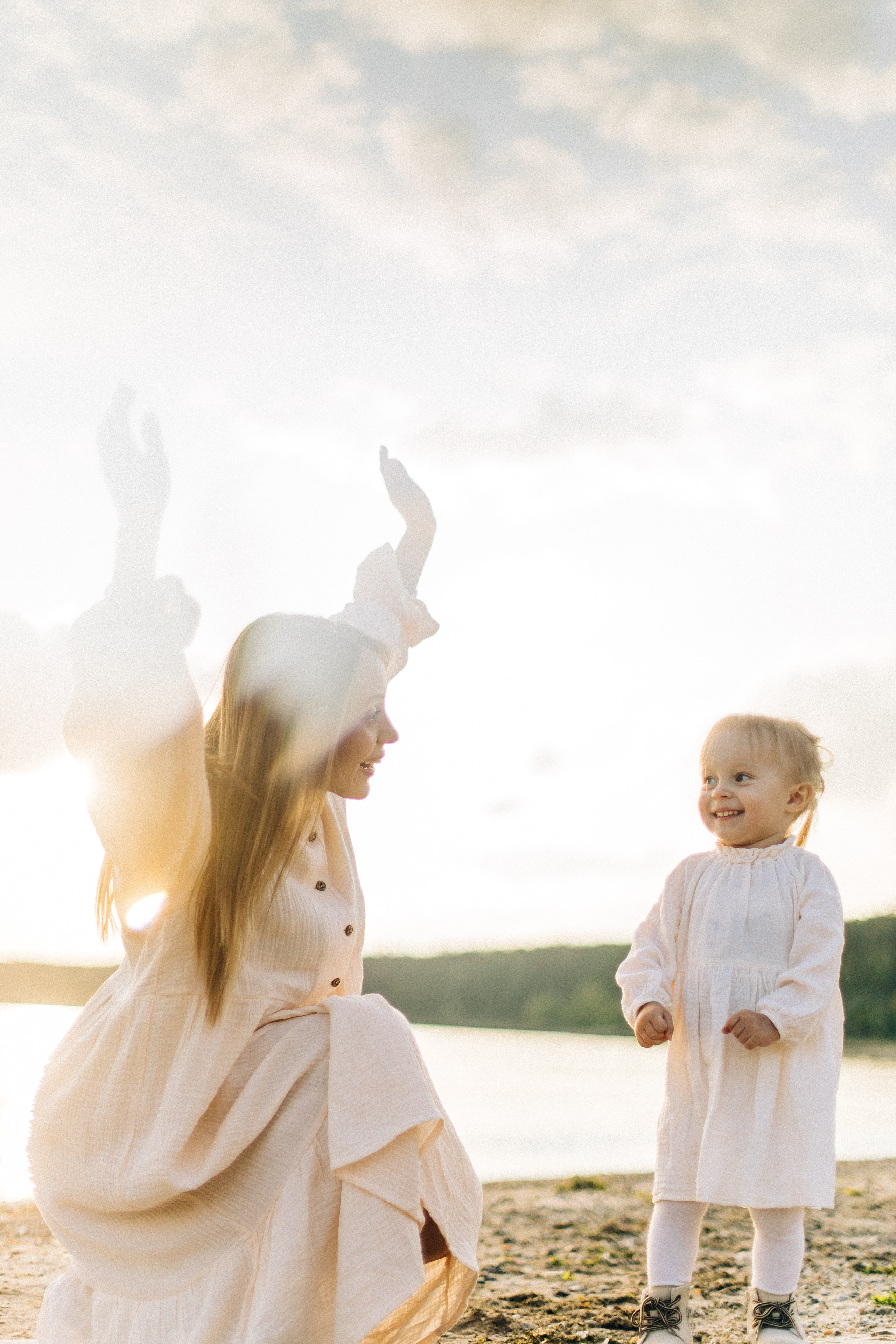 На берегу. Семейный и портретный фотограф в Новосибирске Мария Хлебус