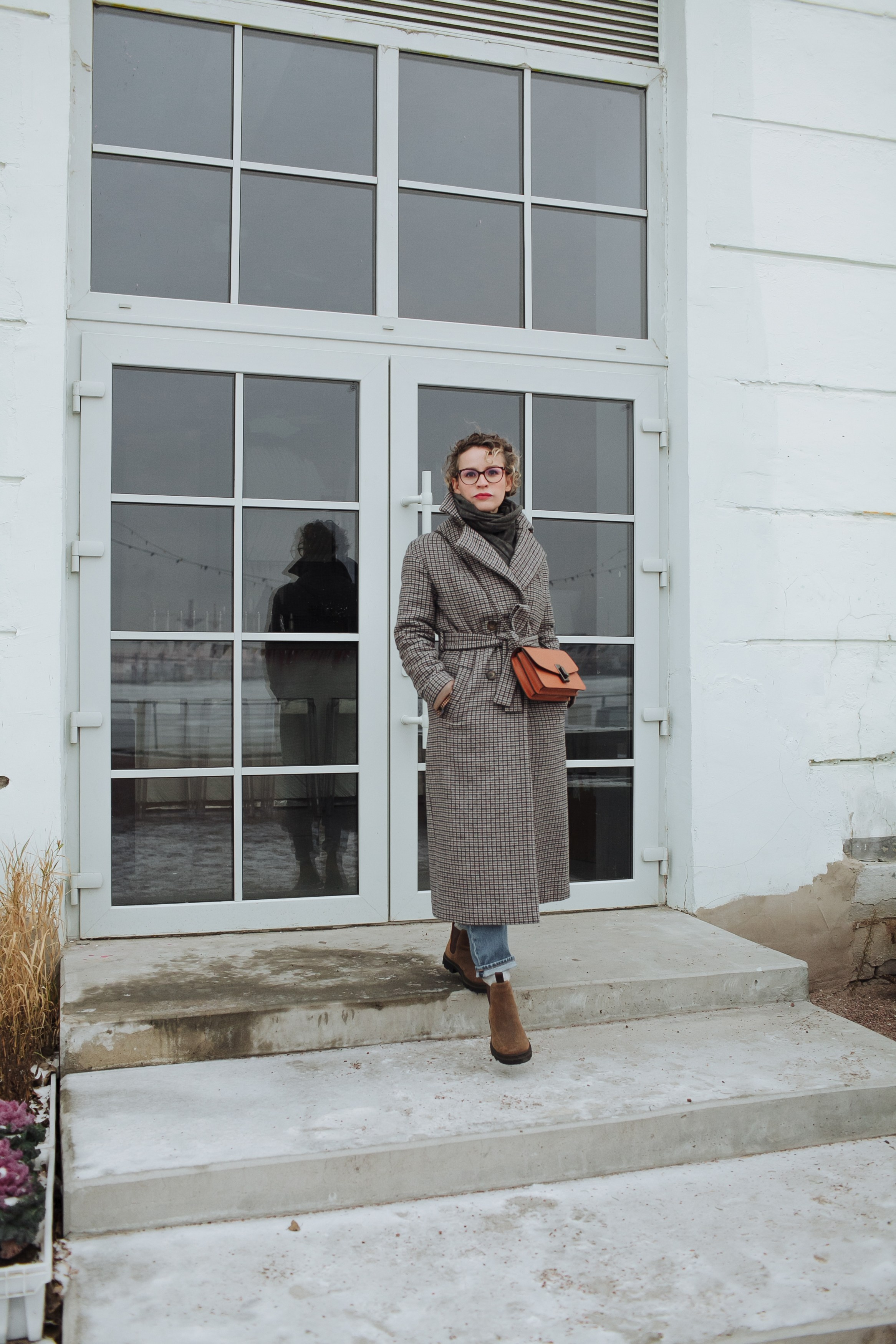 Лена, ноябрьский ветер и залив. Семейный фотограф, свадебный фотограф, женский портрет в Санкт-Петербу