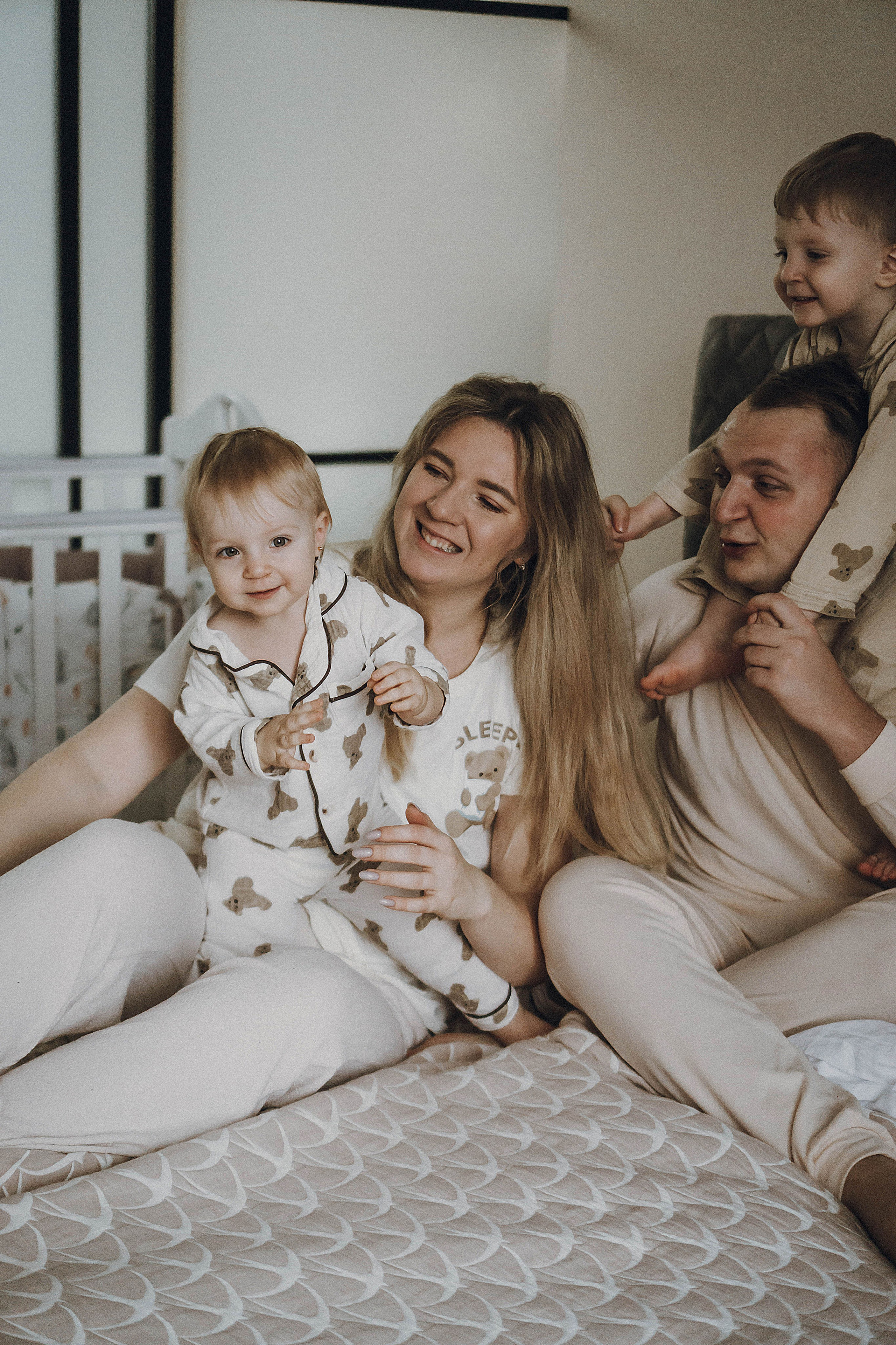 Семейная фотоссесия мамы, папы и сына в Чебоксарах. Индивидуальная и семейная фотосессия в Чебоксарах Оксана Русакова