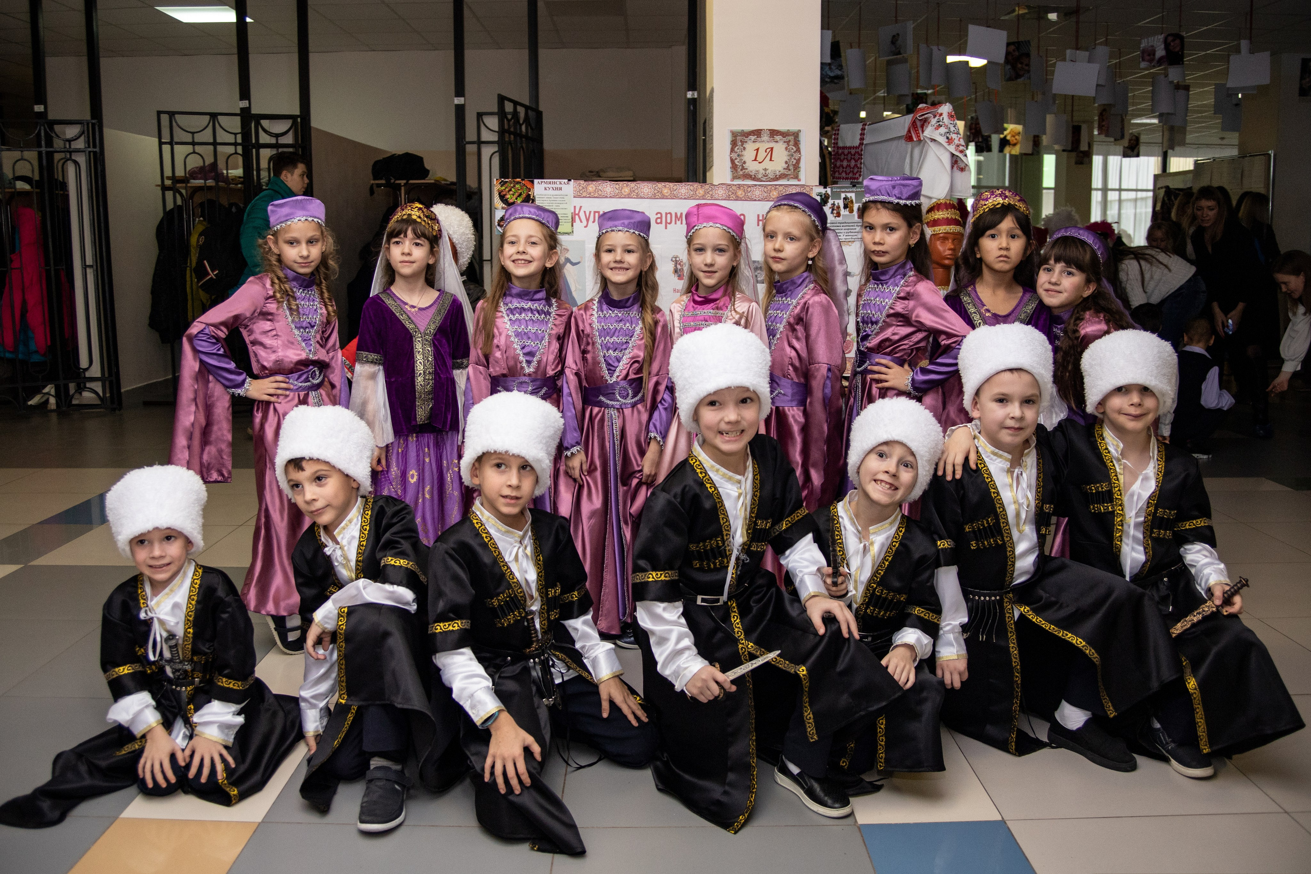 Цены на услуги фотографа для школ и детских садов. Студия выпускных альбомов и школьной фотографии «Идея» г. Оренбург