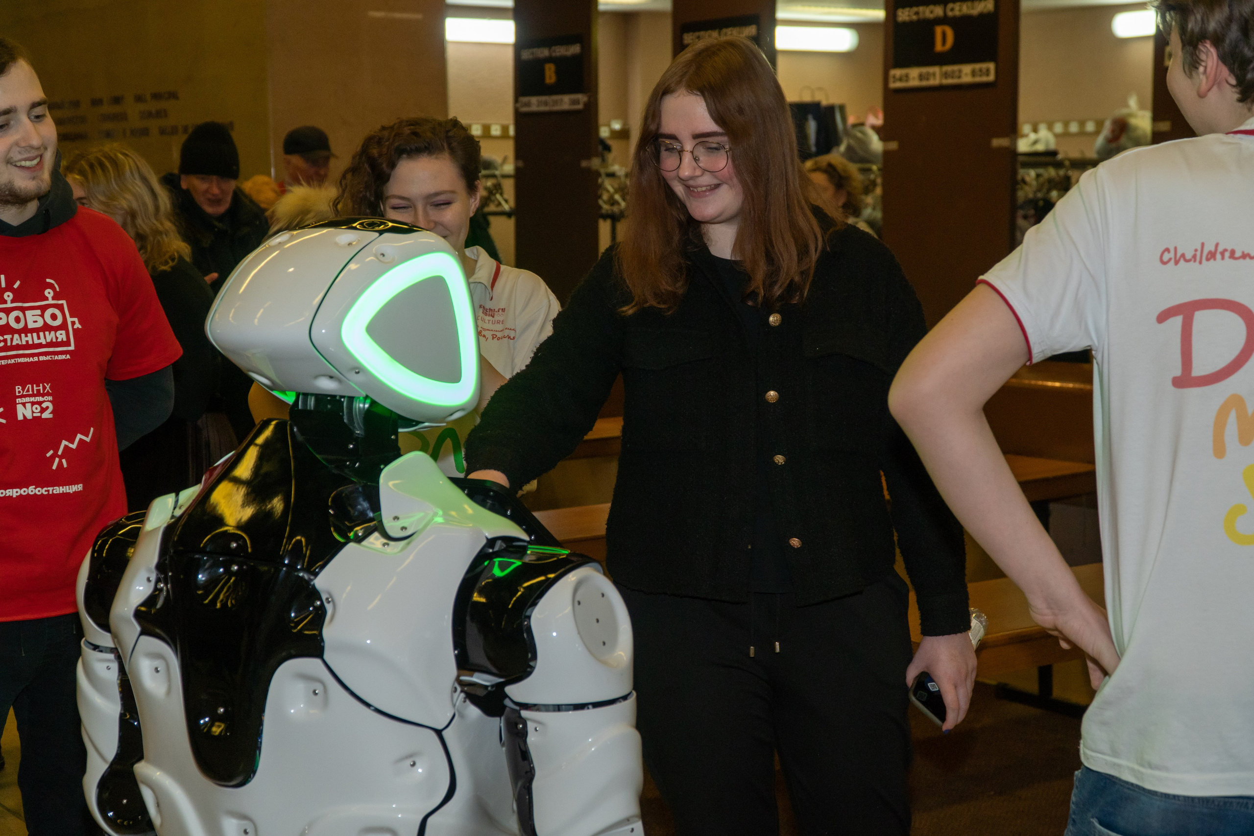 Съёмка концерта для Домисольки, большой концертный зал Космос. «Студия DRONAVT`s» — видеосъёмка и фотография г. Москва