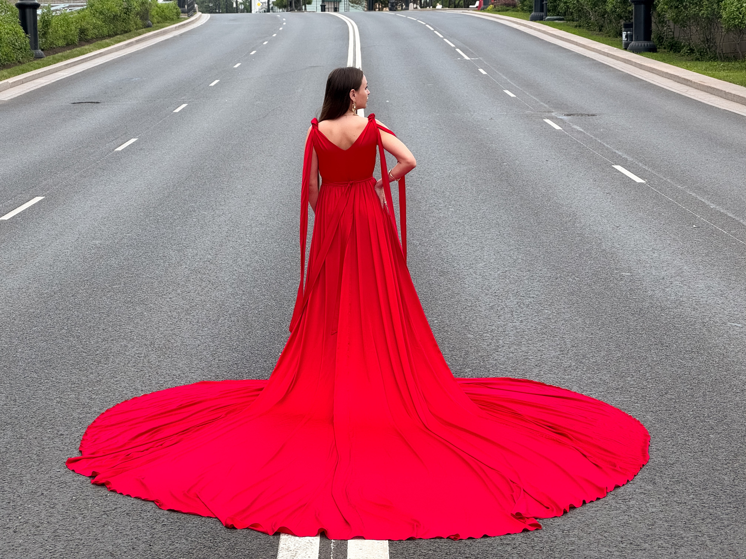 Летящие платья. Мобильный фотограф в Омске