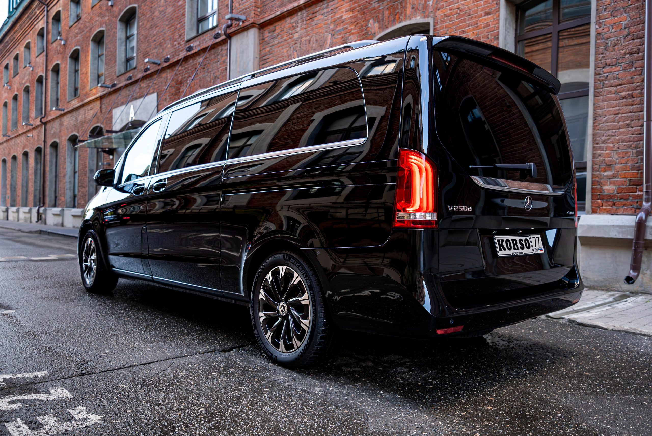 Авто. KUSTOV PRODUCTION — профессиональная фотосъёмка в Москве