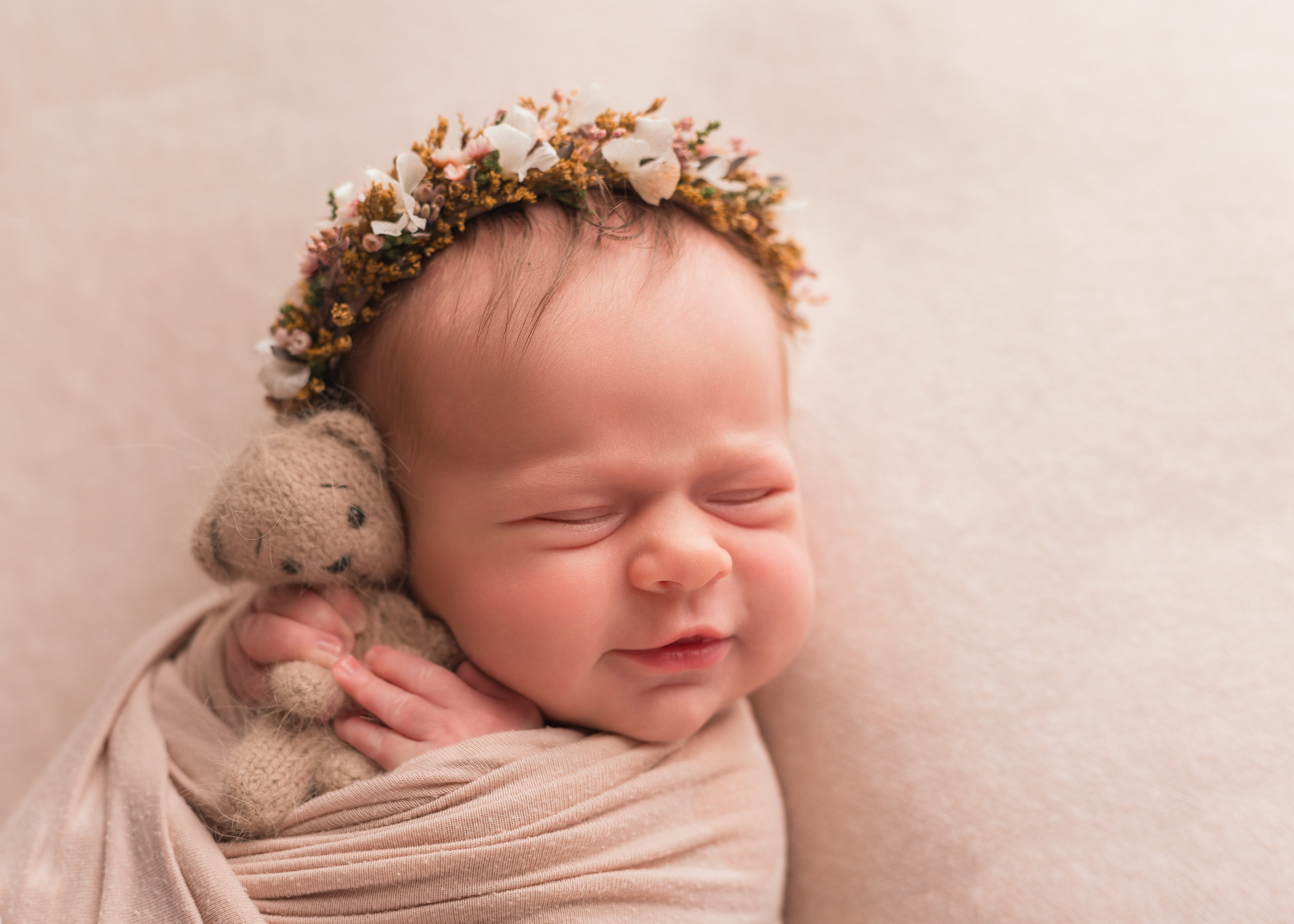 Фотографии новорожденных детей. Фотограф новорожденных в Омске Анастасия Моисеева