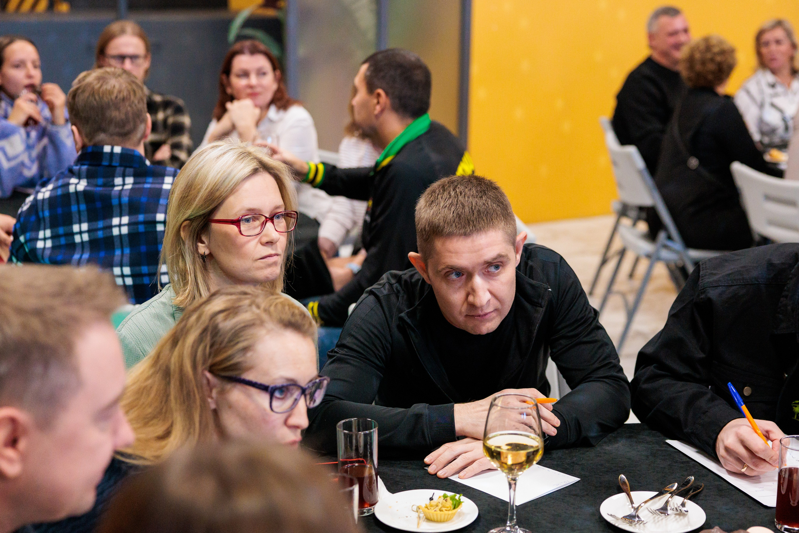 Корпоративный квиз. Репортажный фотограф Санкт-Петербург | Роман Карбышев