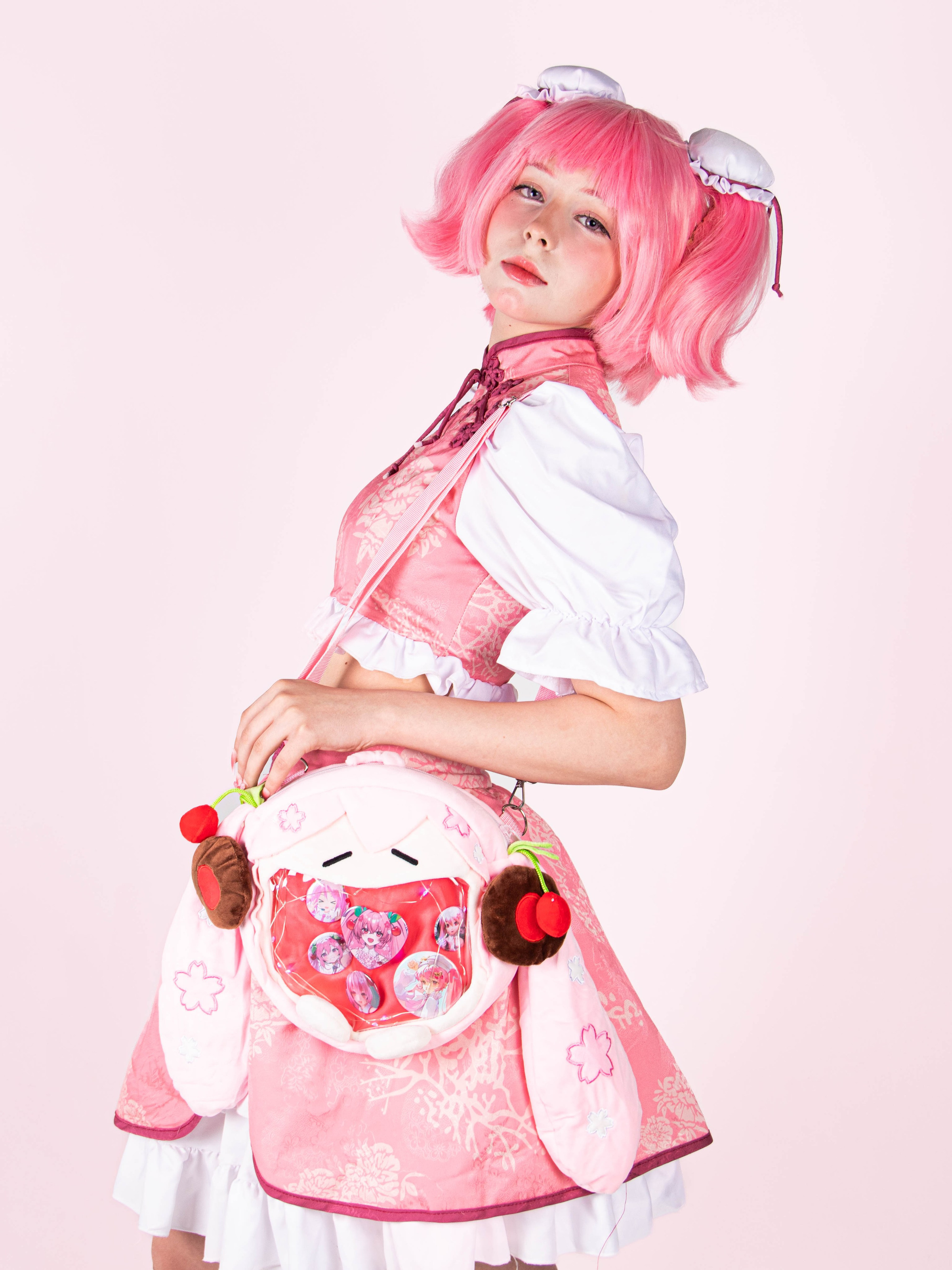 Аниме — сумки «Мику». «Матрица»