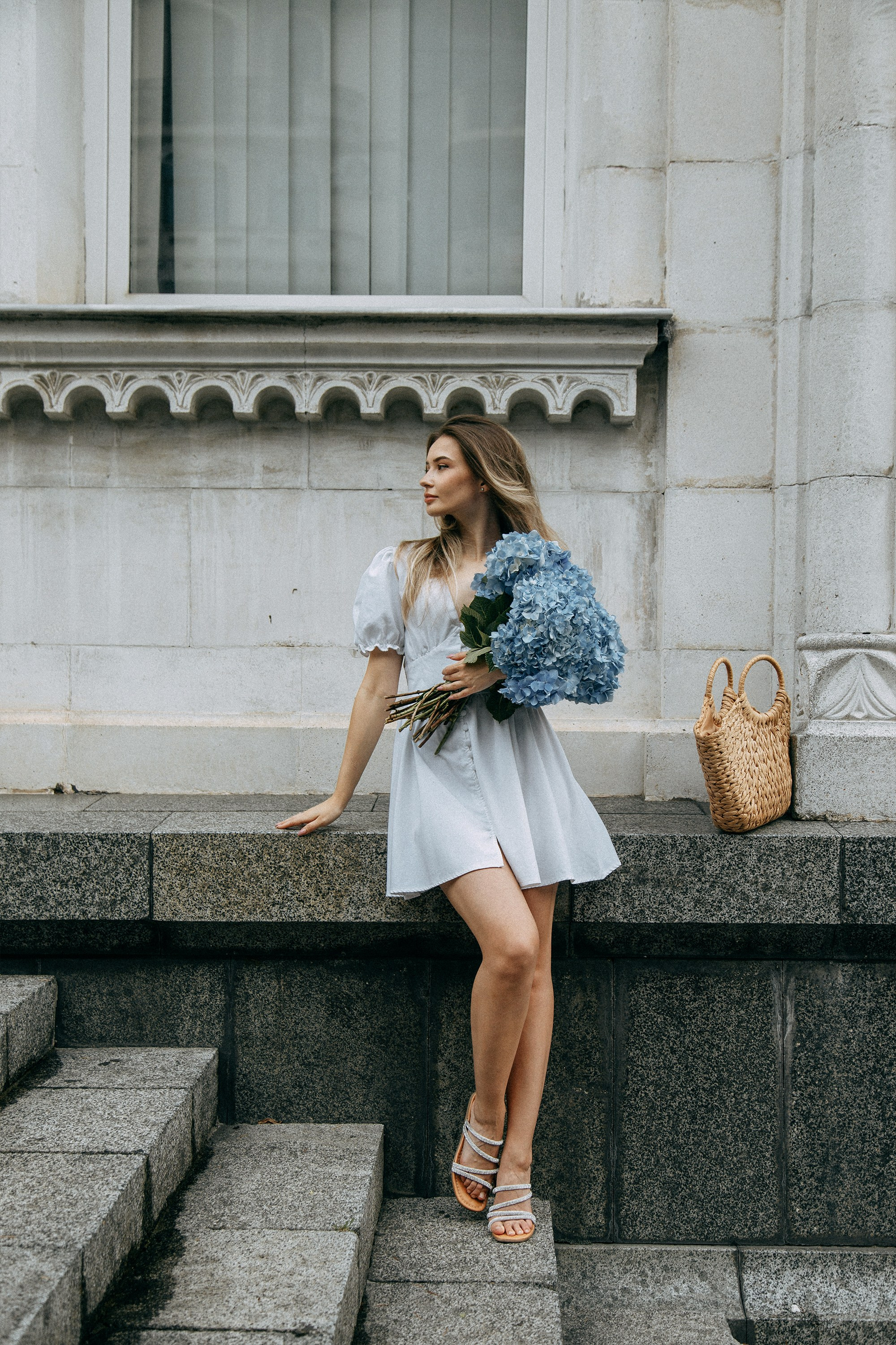 Фотосессия с гортензиями в Батуми