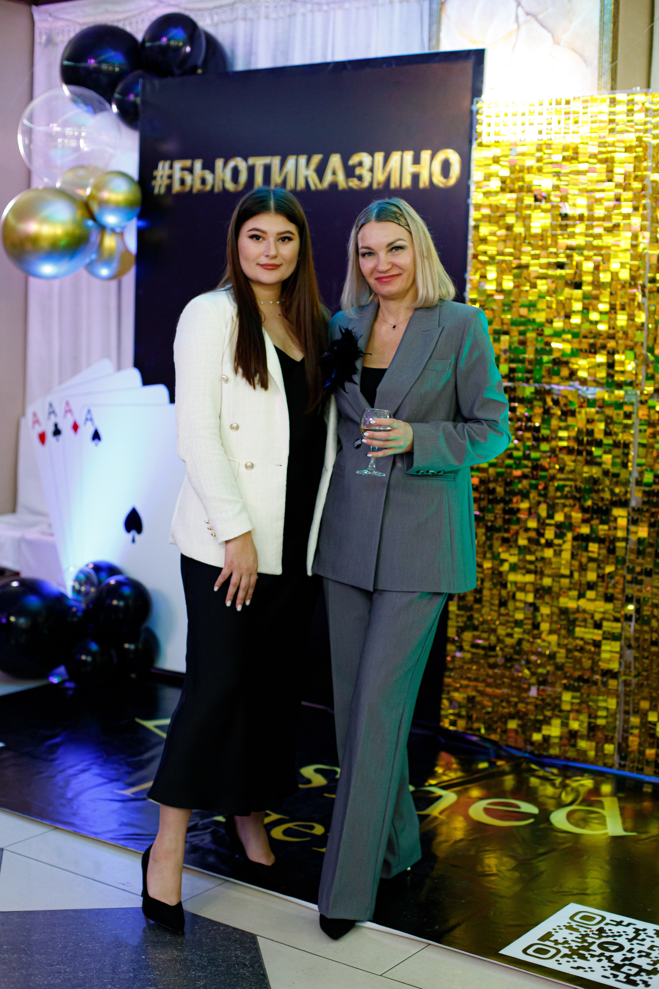 ELOSMED. Photokarish