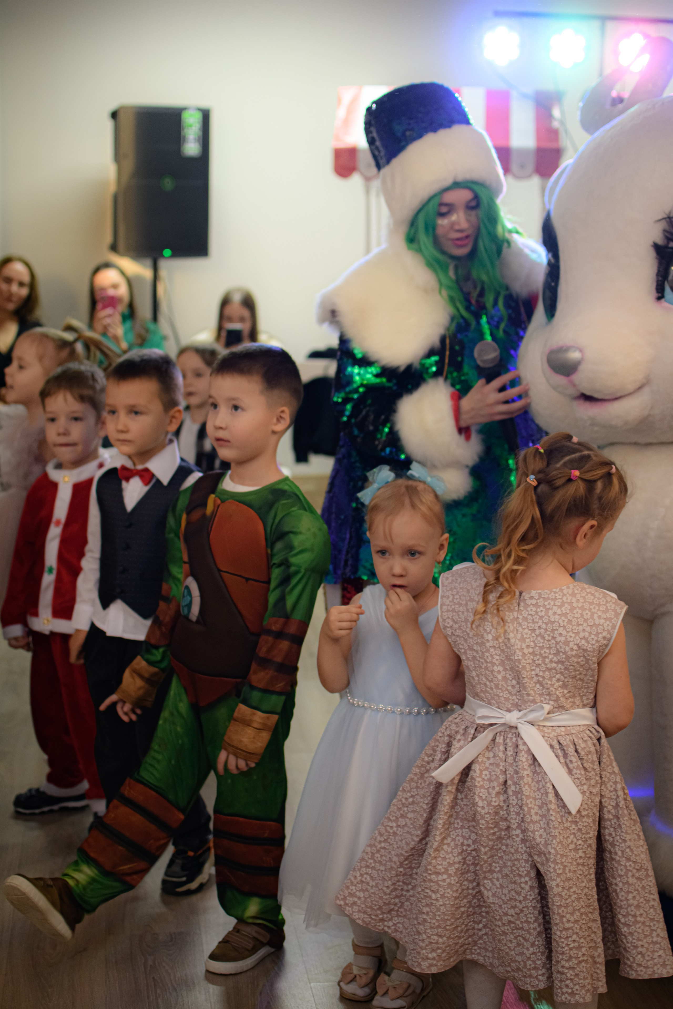 HAPPY NEW YEAR. Photokarish