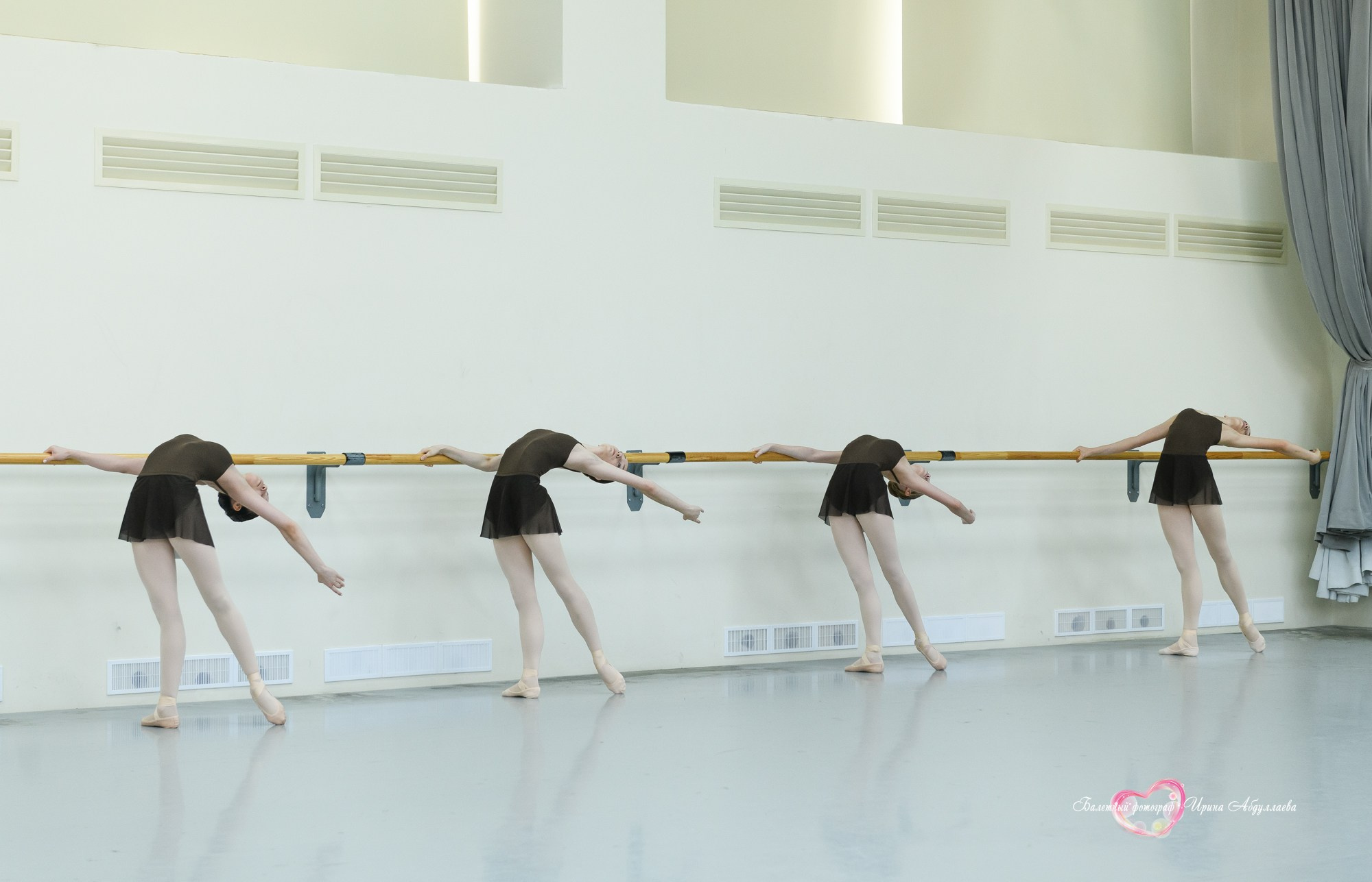 Госэкзамен выпускников МГХУ им. Лавровского — Девочки — 2025 г