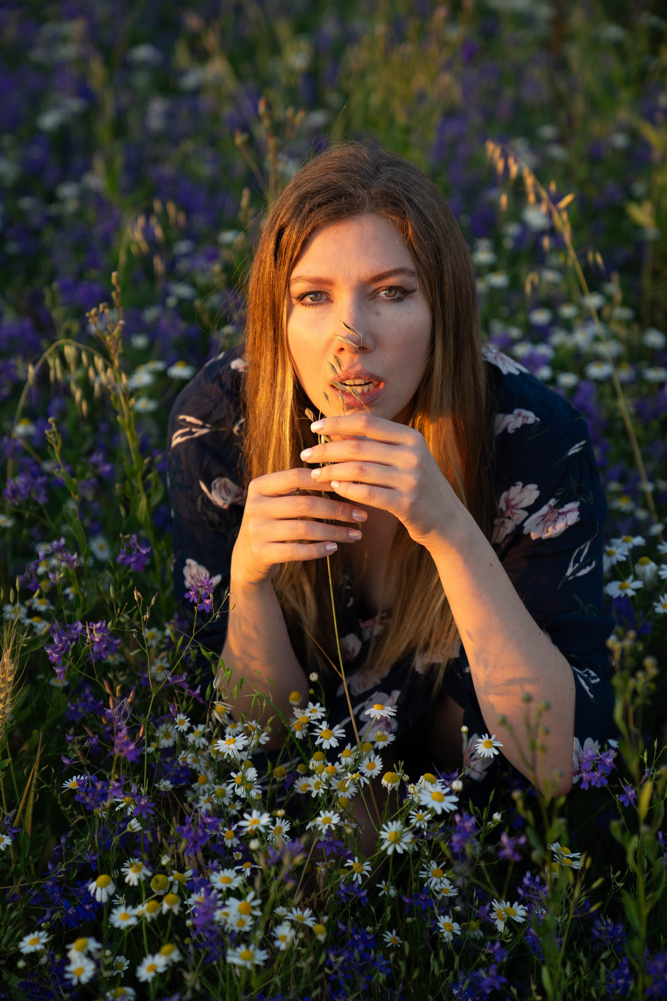 Anna. Lifestyle photographer Turku. I catch emotions in the frame