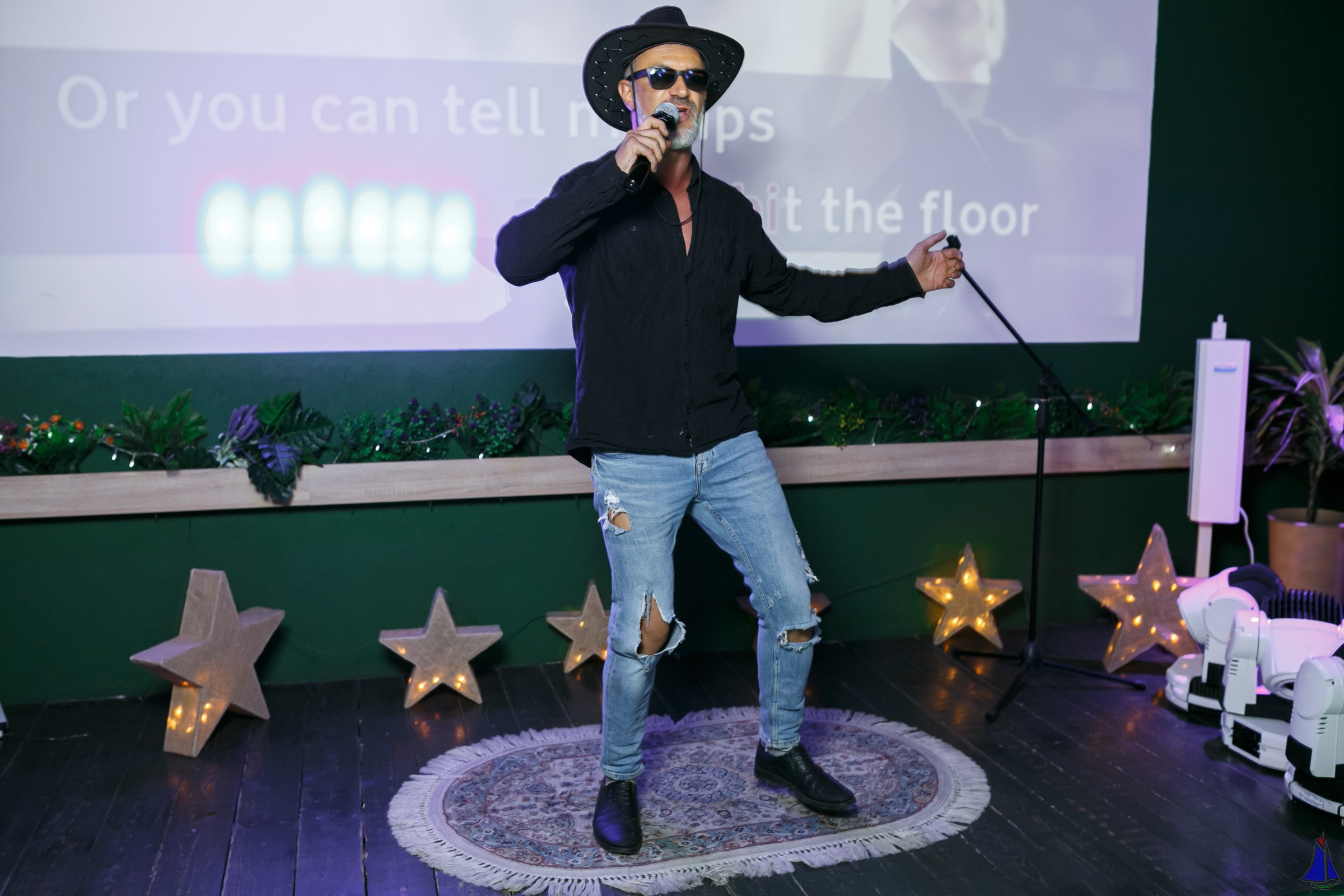 Караоке бар Bravo. Фотограф в Воронеже Иван Самодуров