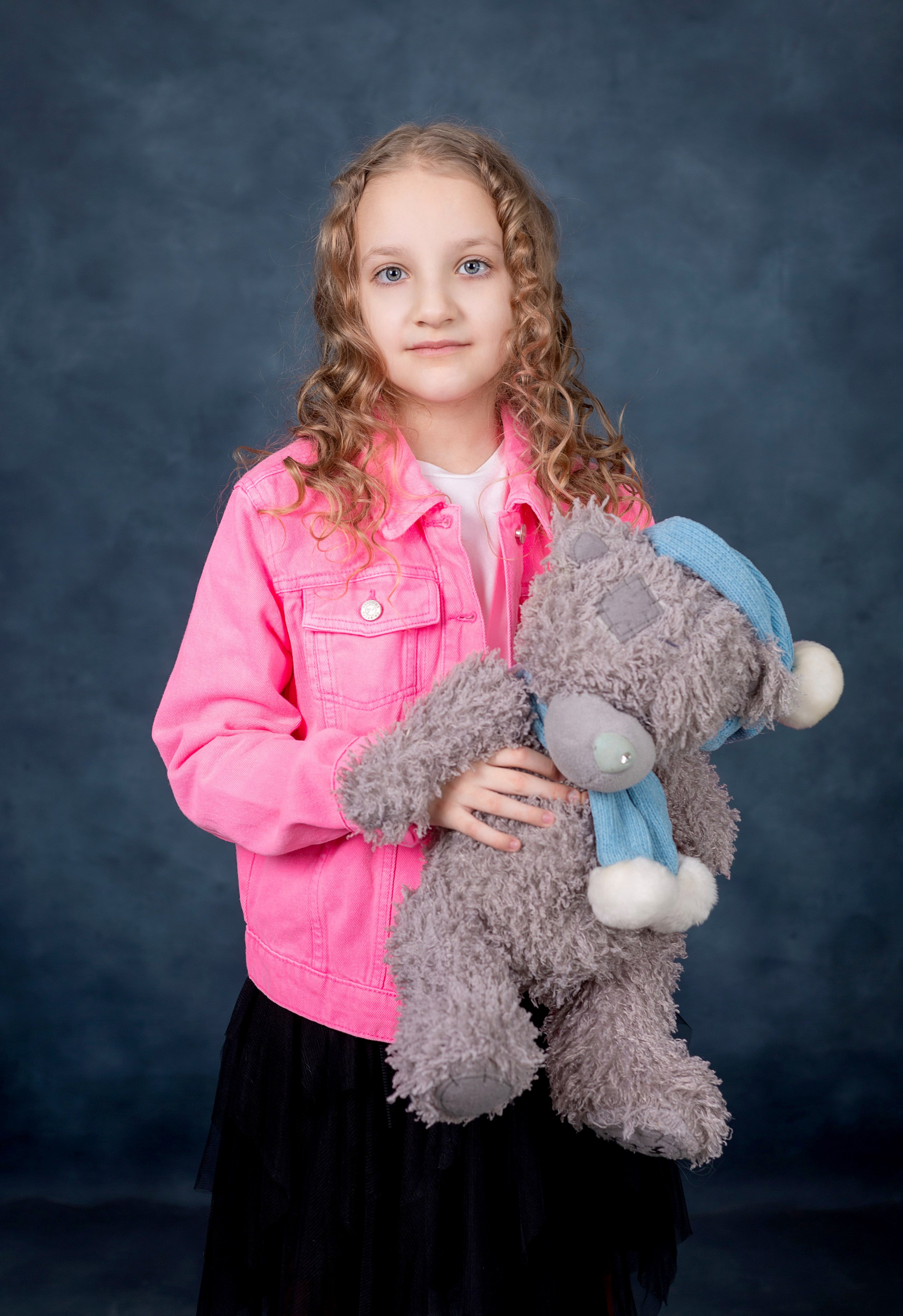 Портреты  — младшая школа (фоны, школа, улица). Выпускные альбомы Воронеж от Веры Соколовой