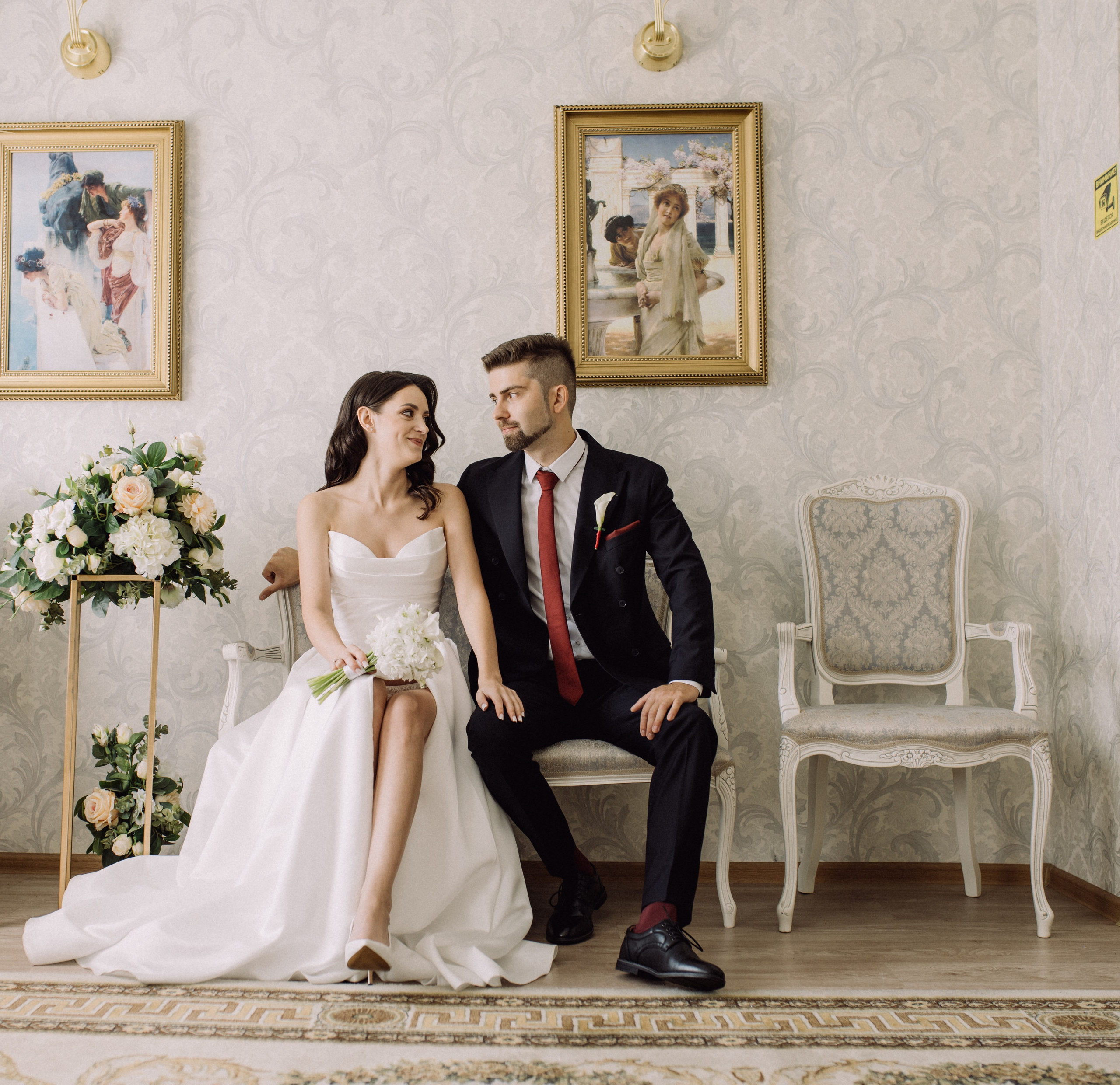 Прогулки во время свадебного банкета. Happiness is in the moments