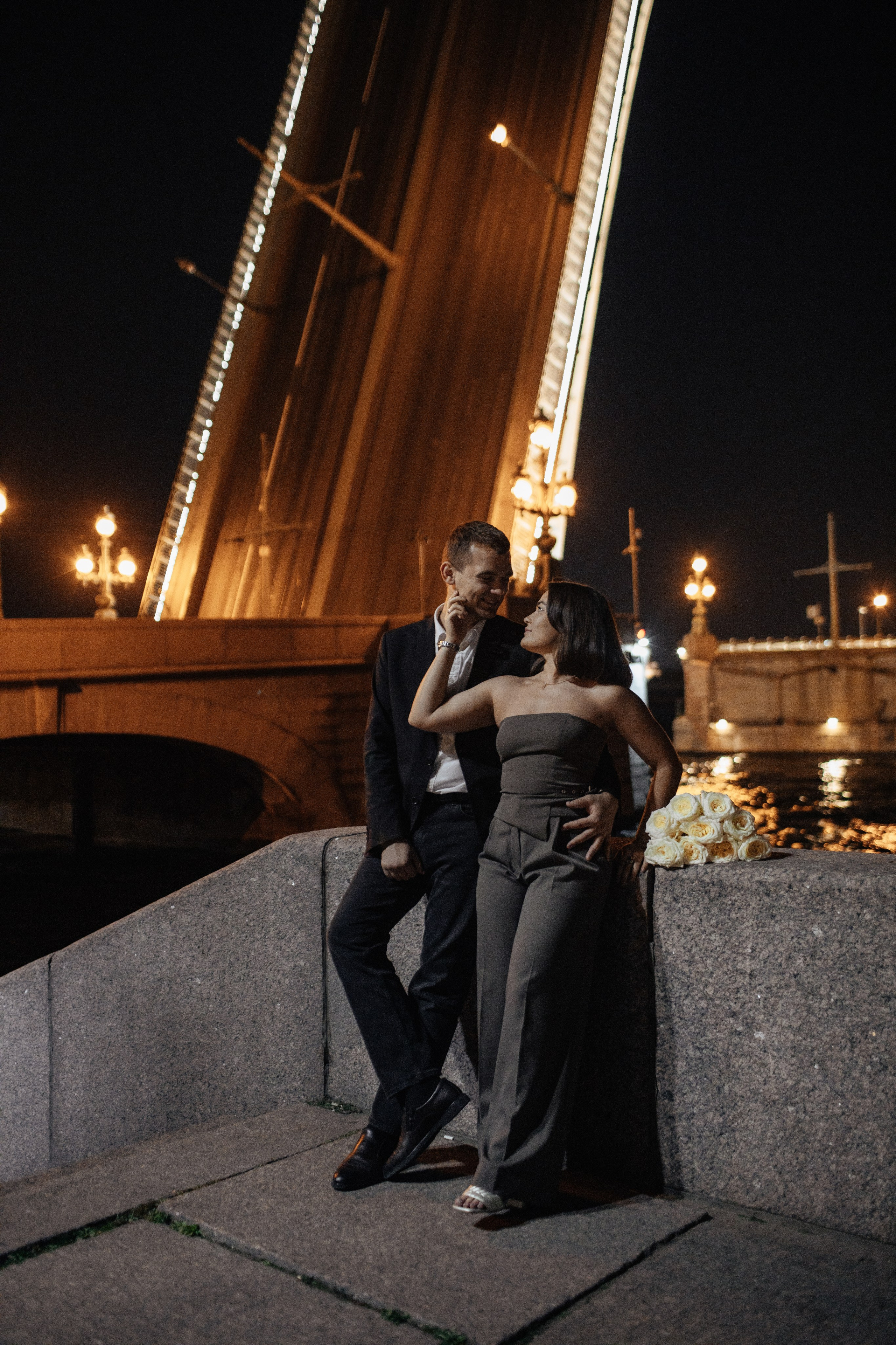 At night. Свадебный фотограф СПБ. Дарья