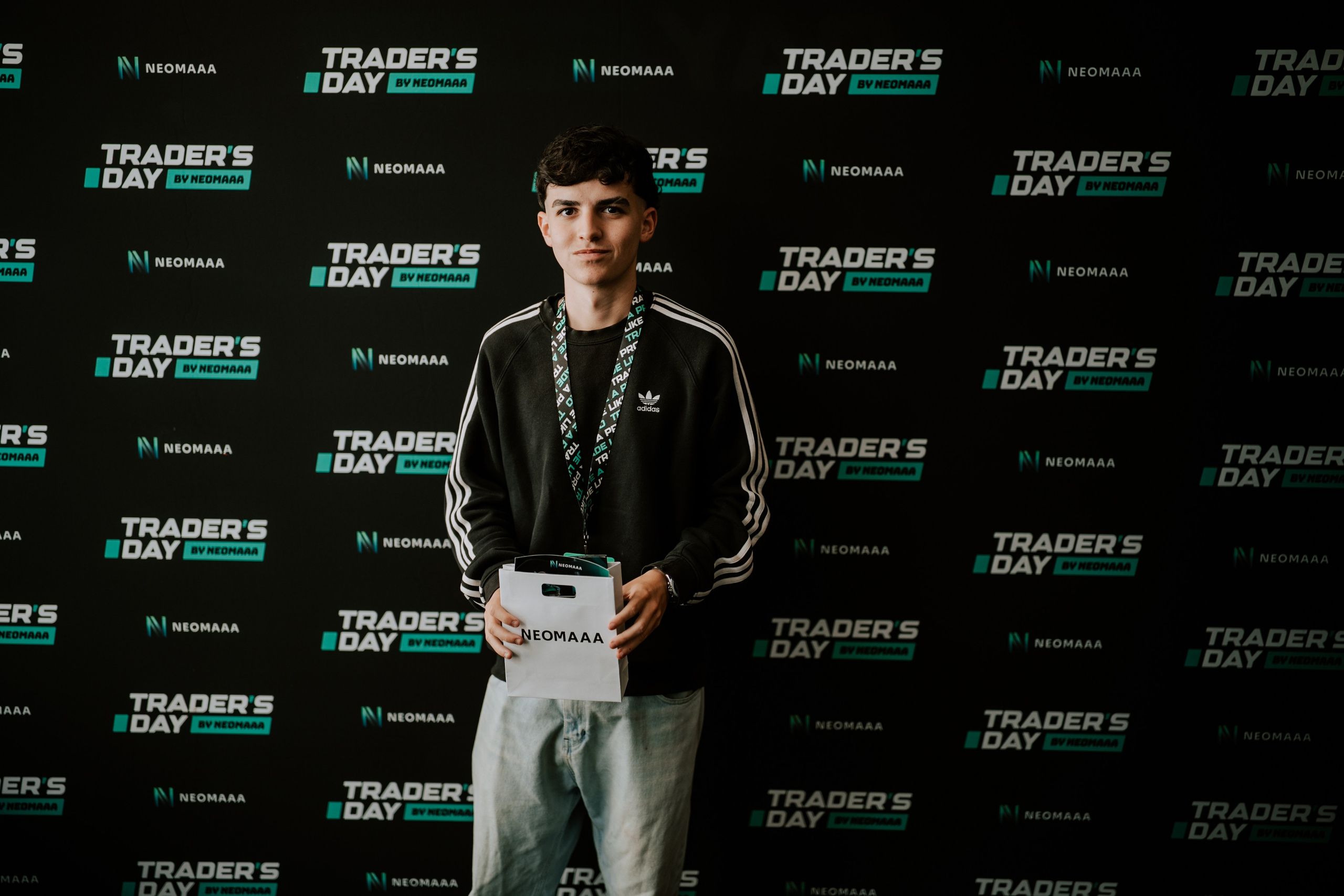 TRADERS DAY By NeomAAA Argentina. NeomAAA Funds Gallery