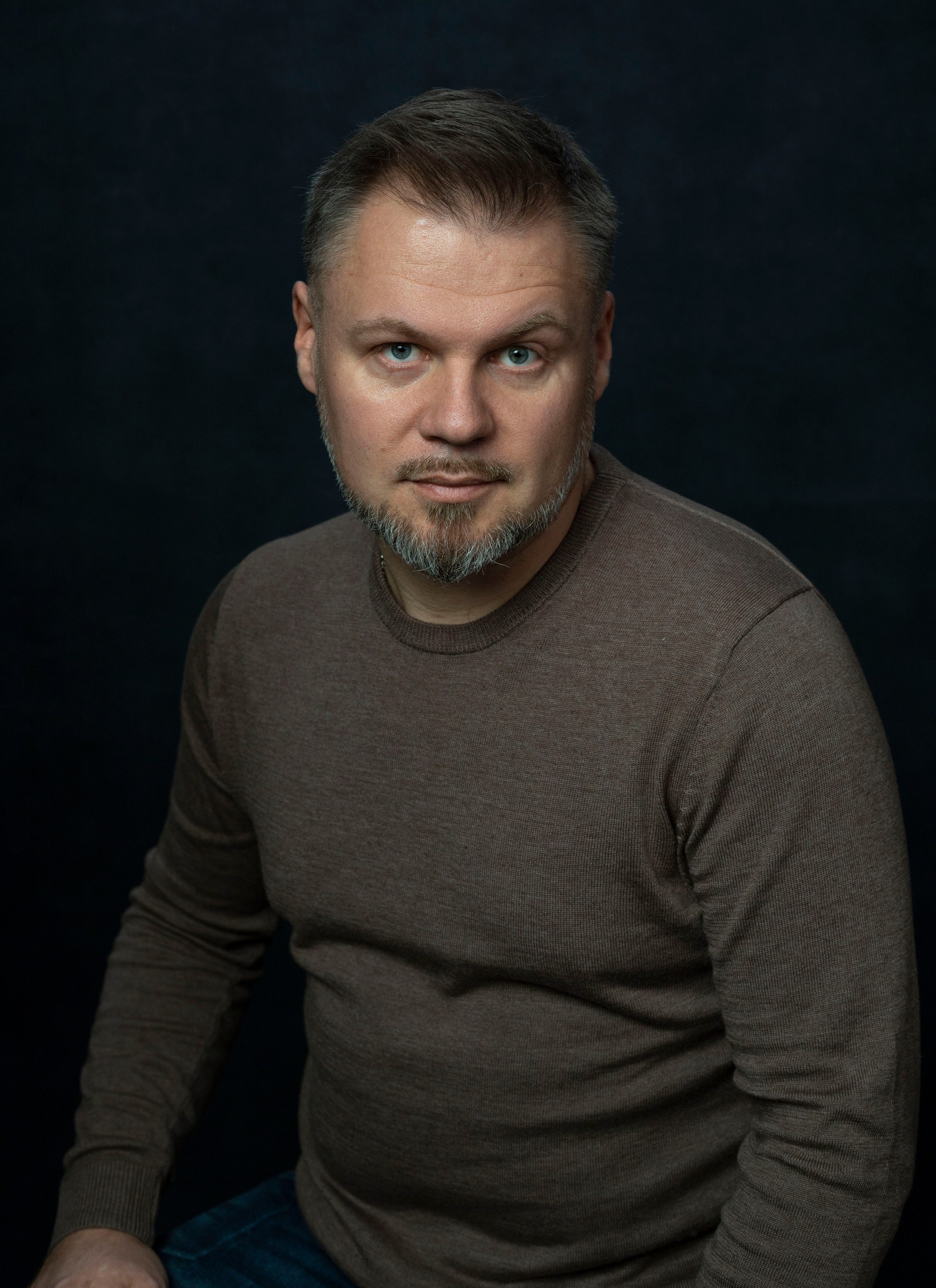 Бизнес портрет -Корпоративная съёмка в студии