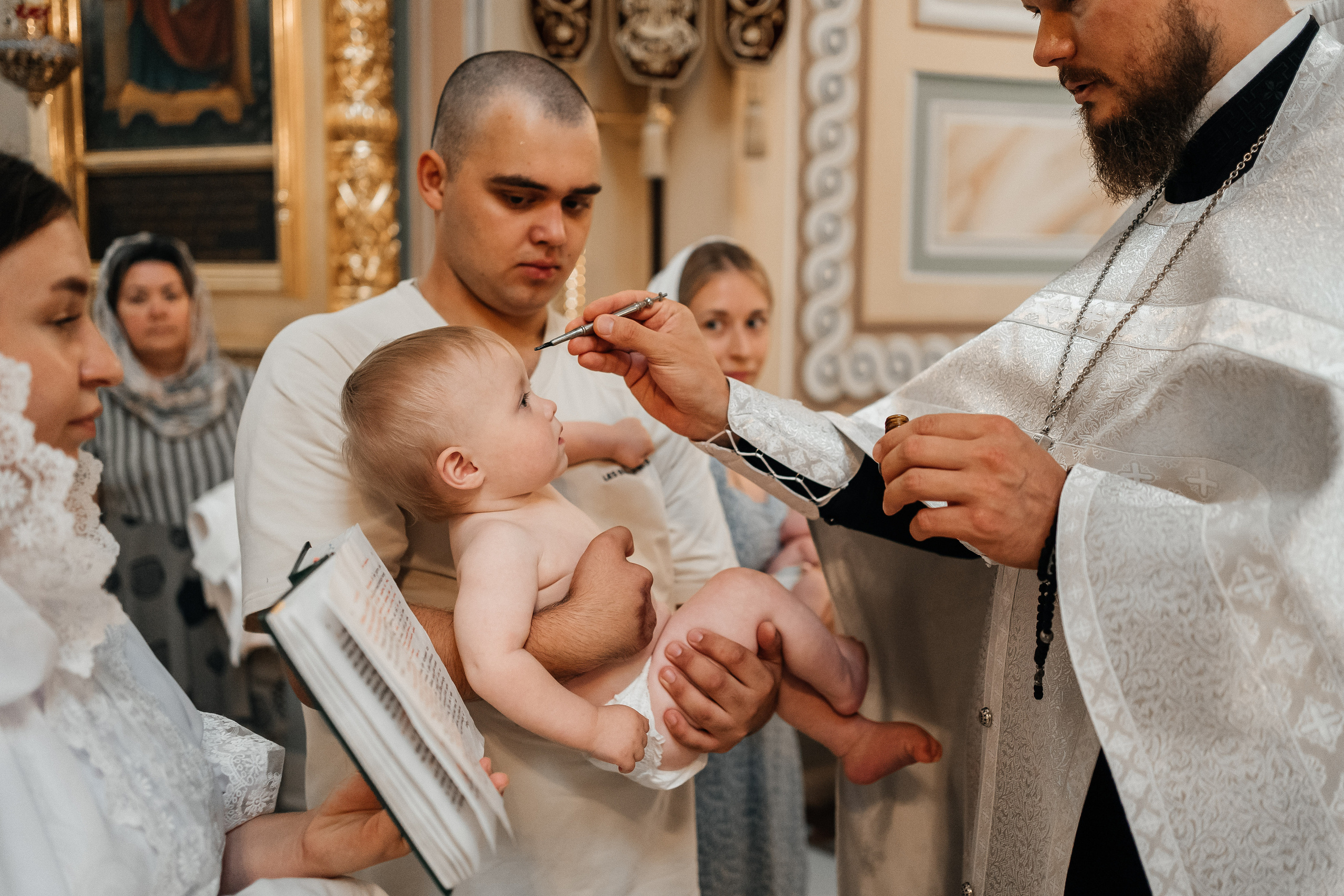 Крещение брата и сестры. Семейный lifestyle фотограф в Ростове-на-Дону