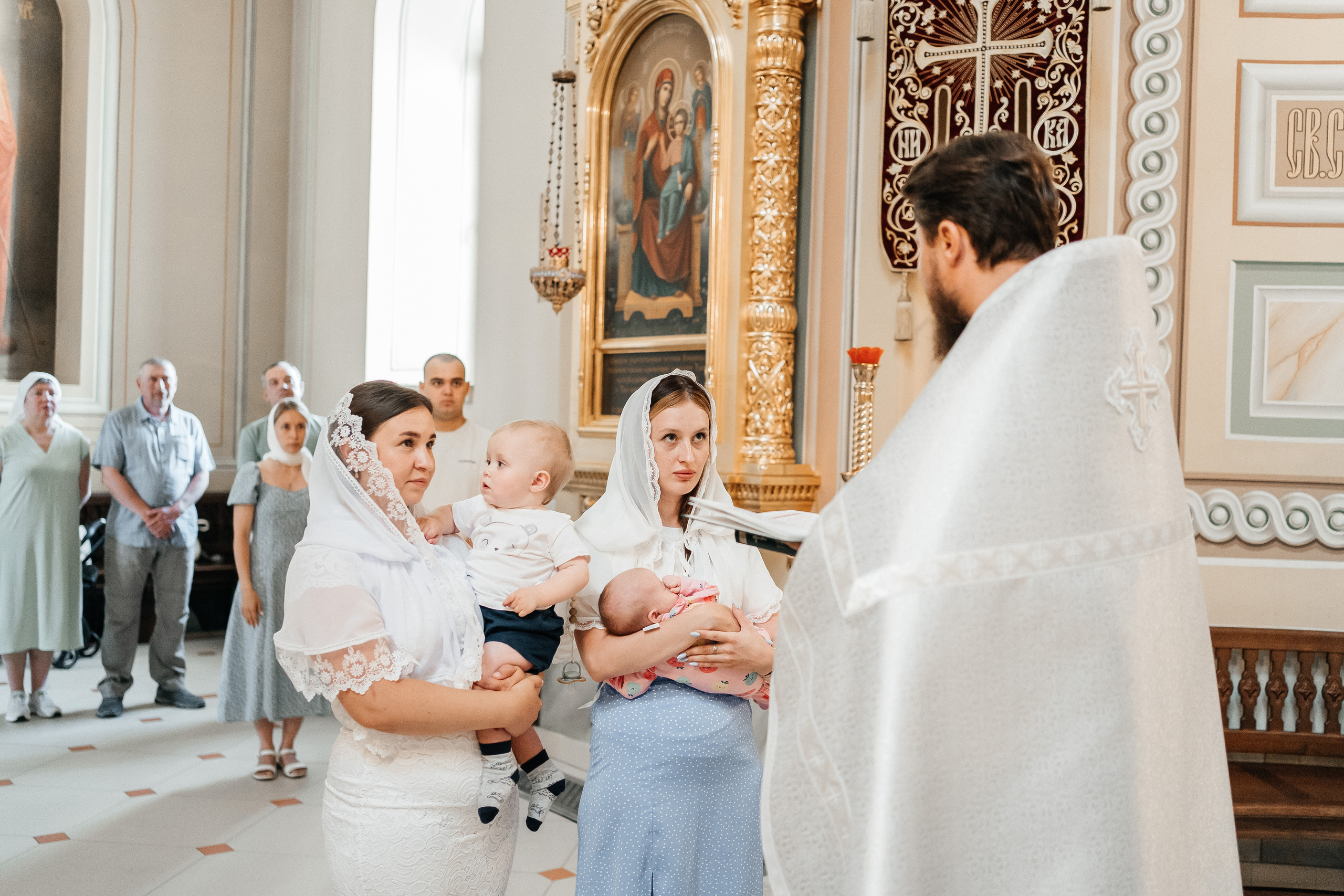 Крещение брата и сестры. Семейный lifestyle фотограф в Ростове-на-Дону