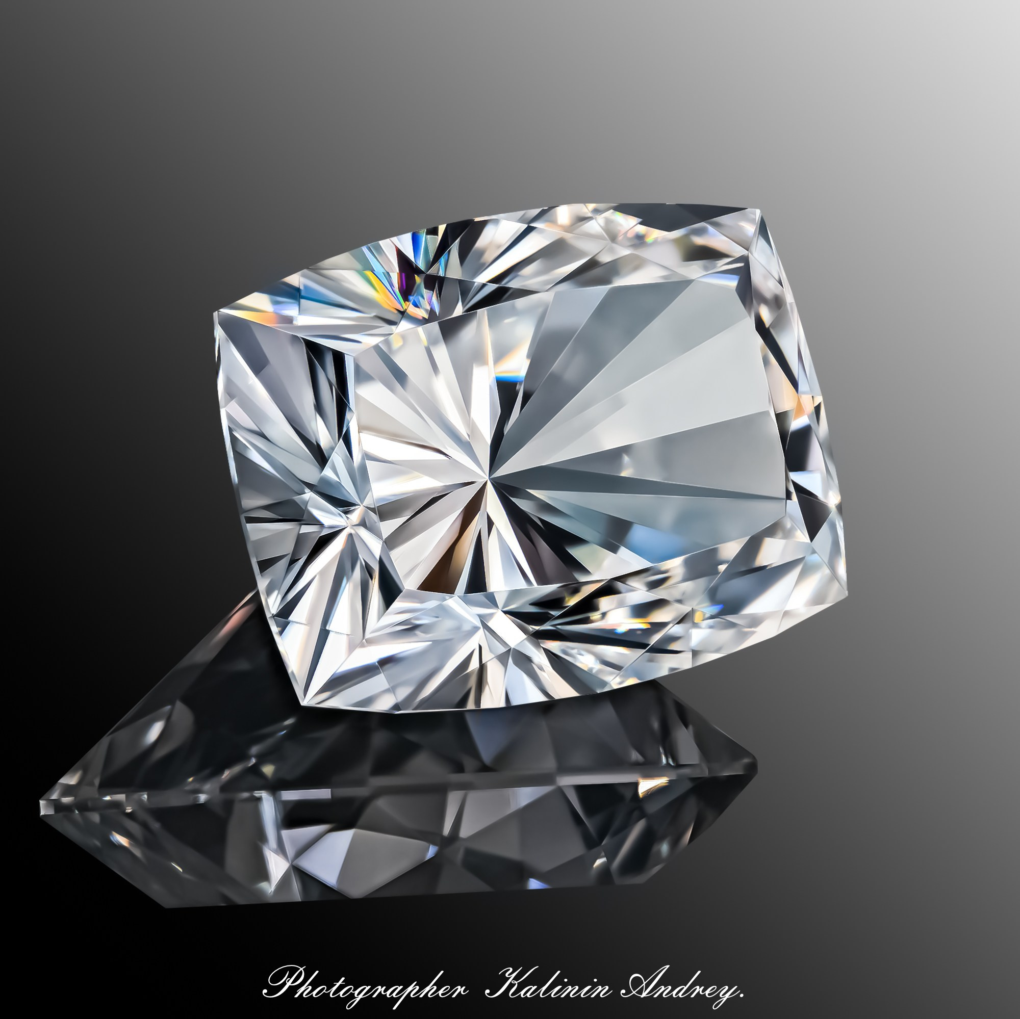 Профессиональная уникальная рекламная фотосъёмка драгоценных в Москве  тел +7 966-003-13-07. Высококачественная профессиональная рекламная фотосъёмка ювелирных украшений, драгоценных камней в Москве. Обучение, консультация