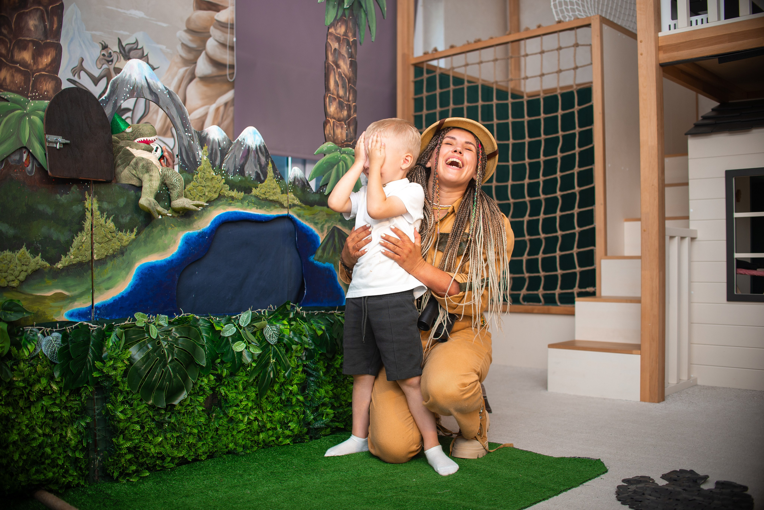 День Рождения Лёвы в Симбе. Семейный фотограф на выписку из роддома и крещение Минск Настя Гришук