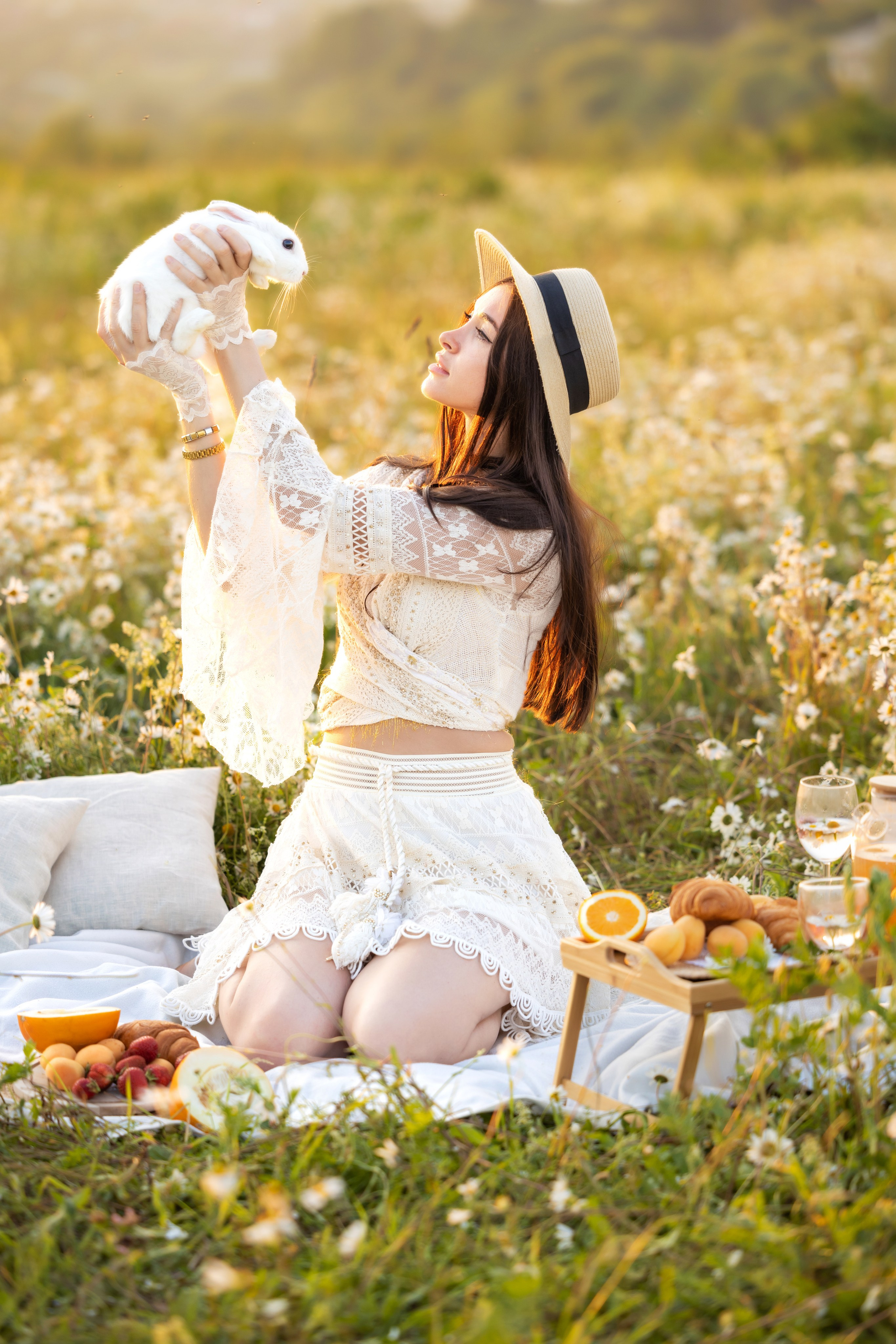 Фотосессия в ромашках девушка