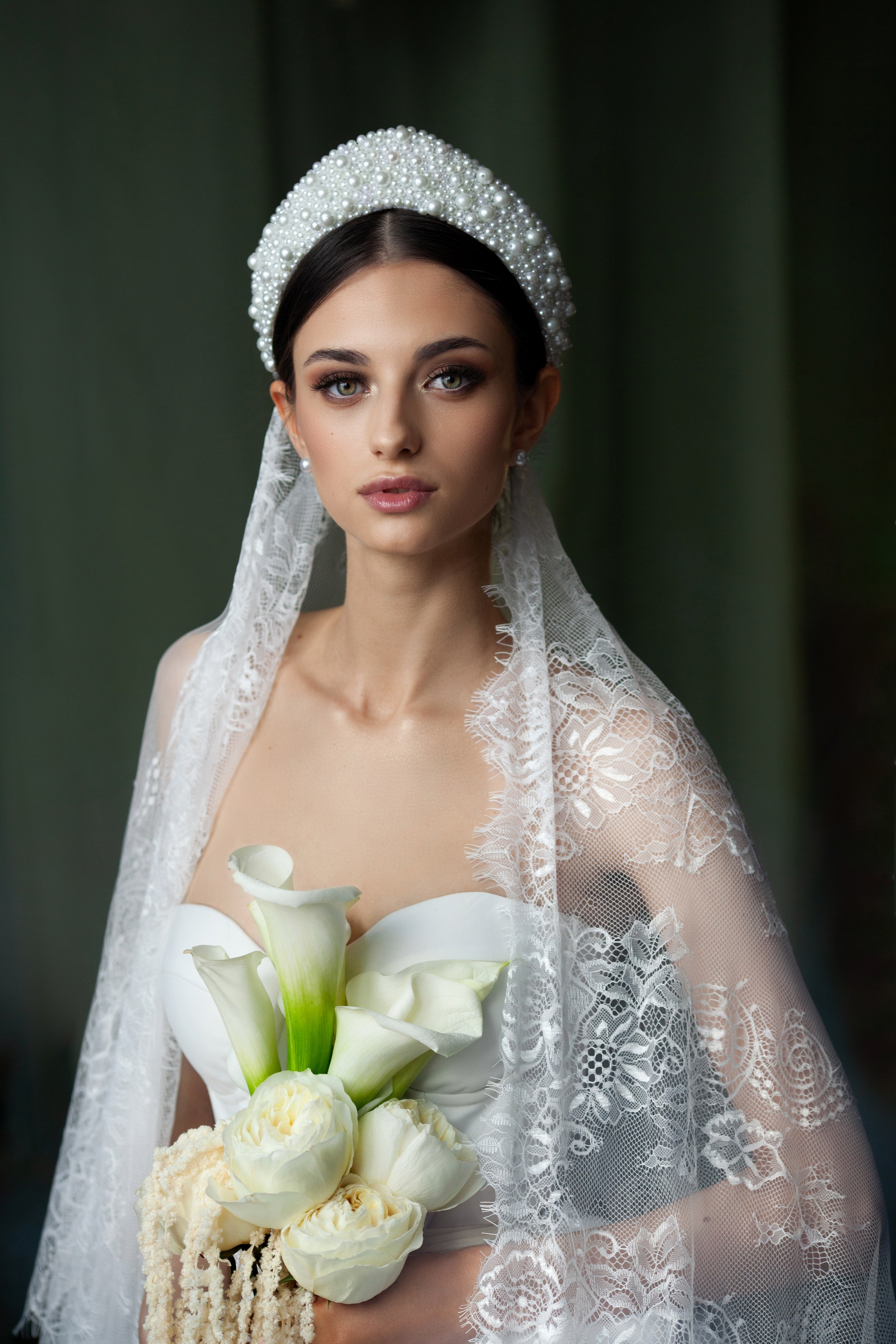 Серия свадебных фотографий жениха и невесты в студии Ставрополя. Фотограф Ставрополь Пятигорск Елизавета Дарина