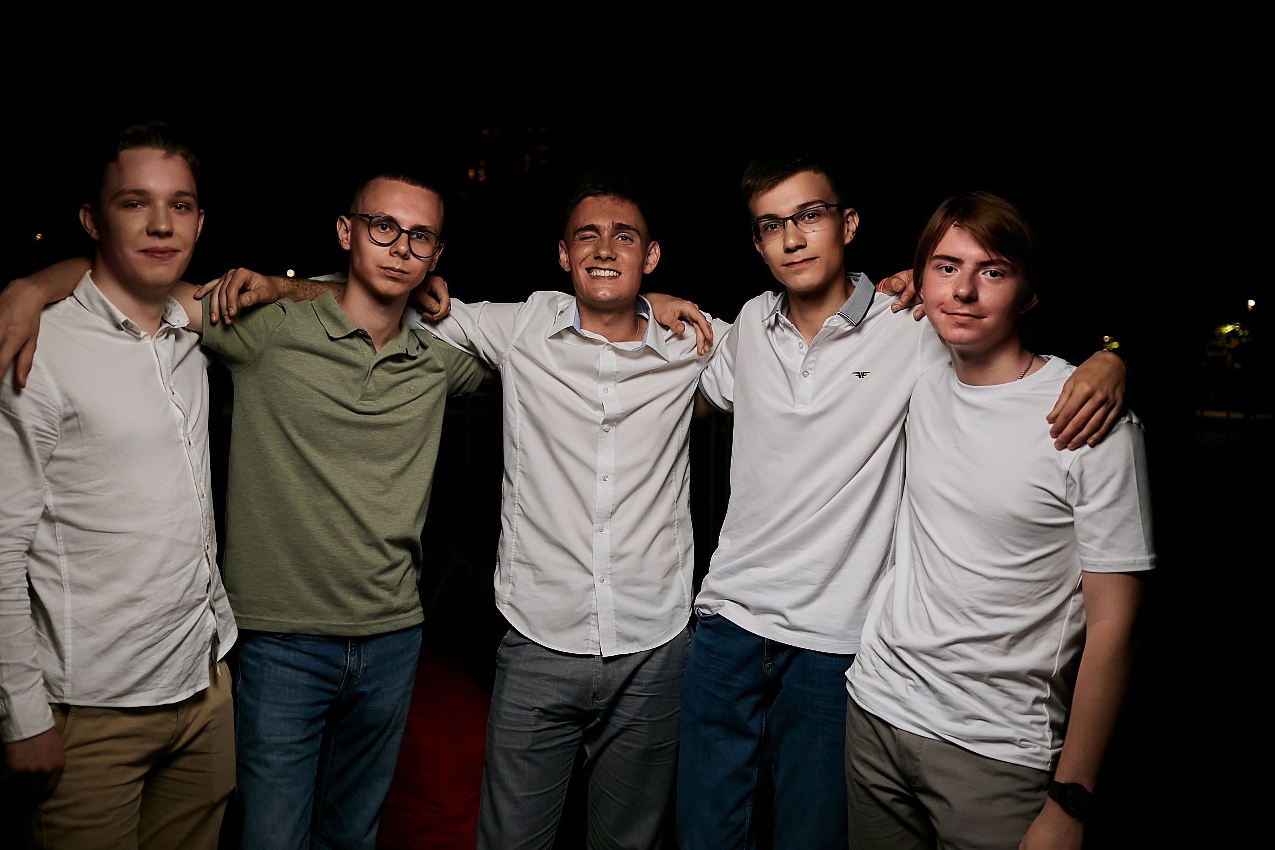 Выпускной 2024 концертный зал Академия ВТБ. Фотограф и Видеограф в Москве. Олег Корушев