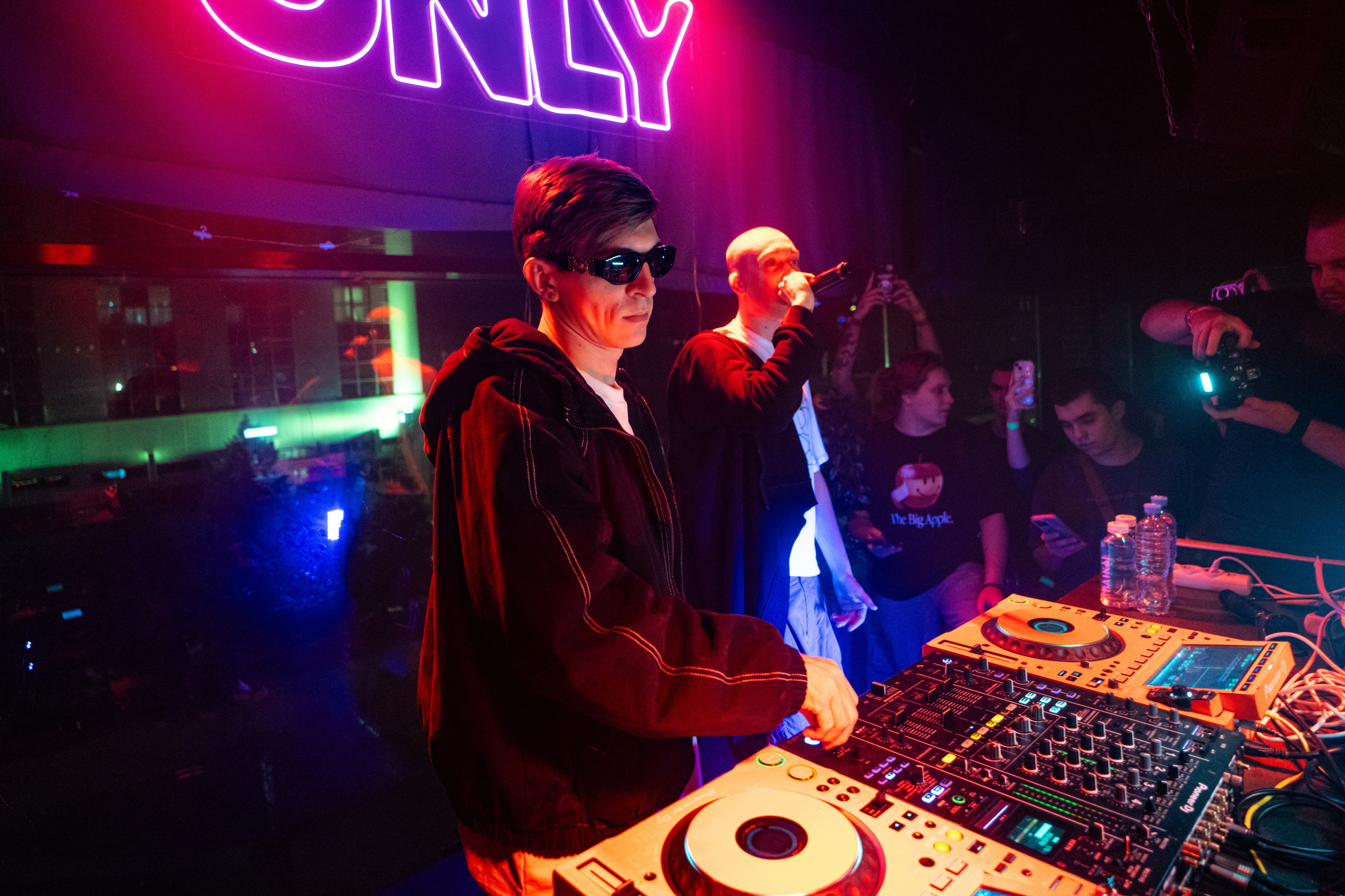 Only Birthday Party & 2HUG + Secret Guest / @Небесный сад. Концертный фотограф в Краснодаре