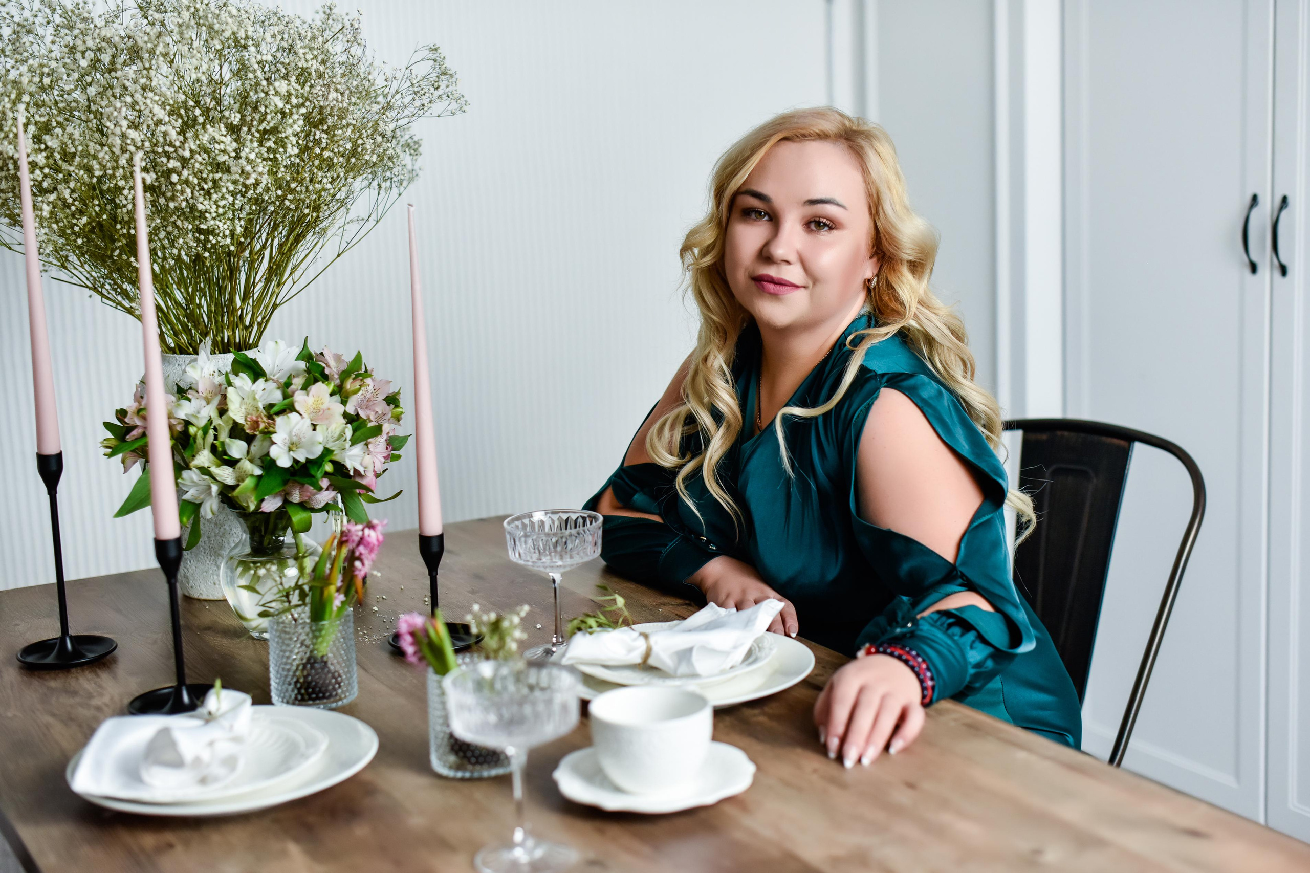 Елена — Весна