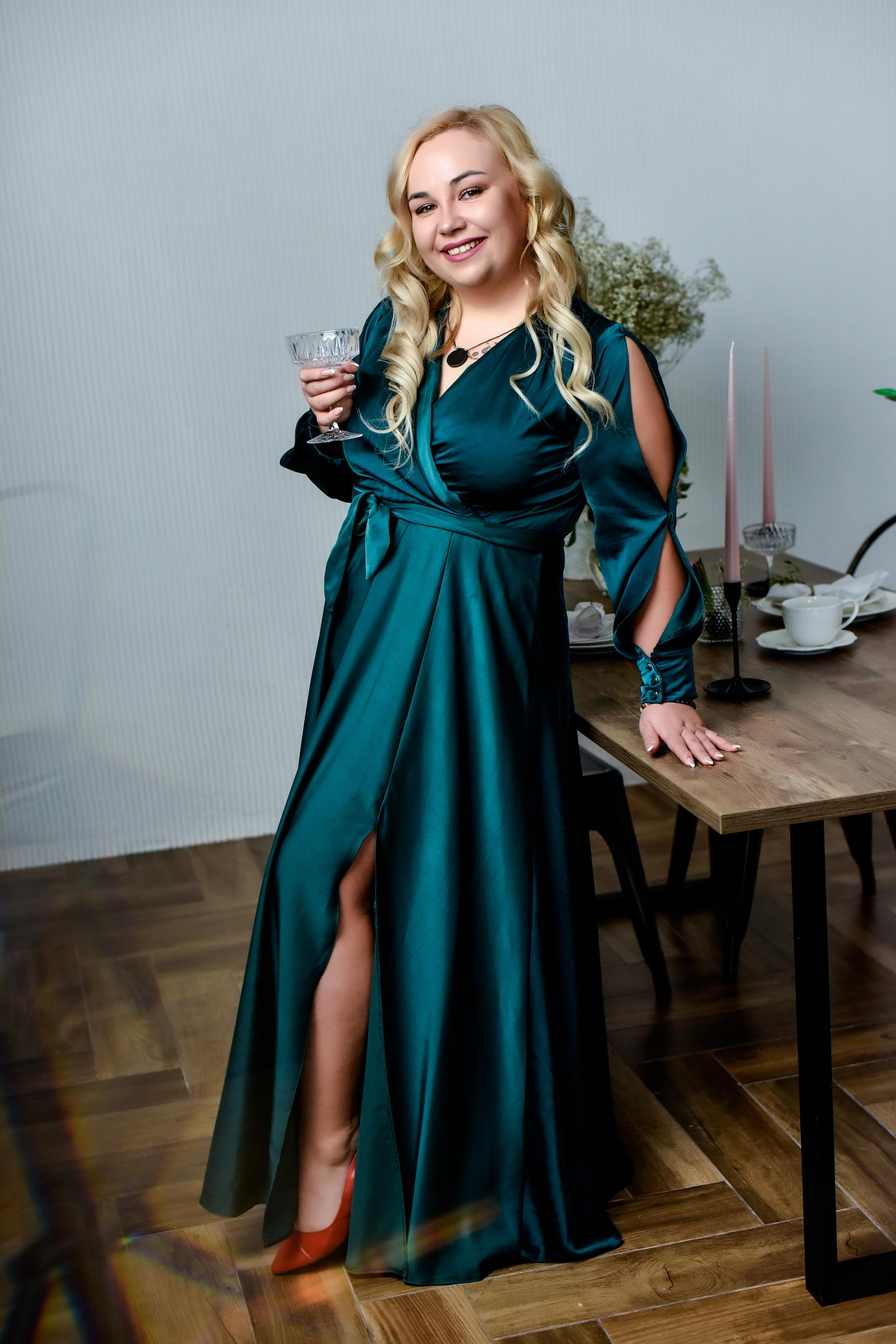 Елена — Весна