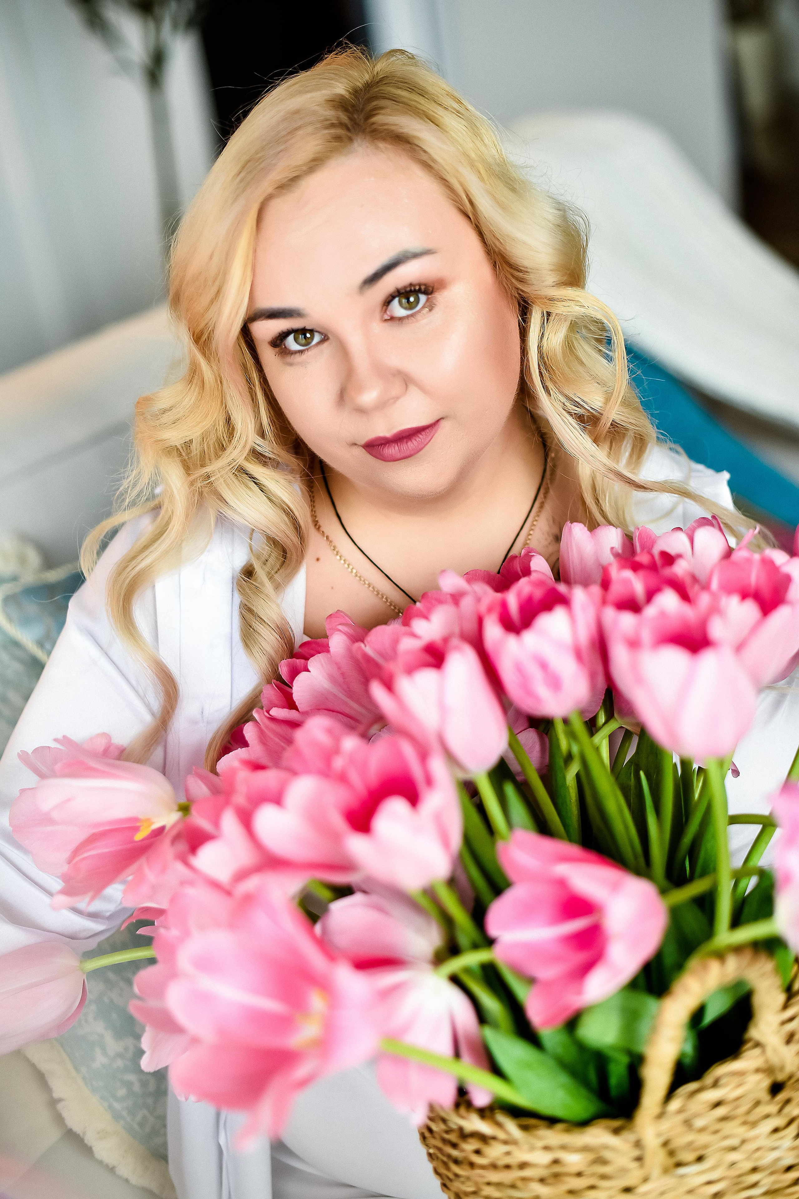 Елена — Весна