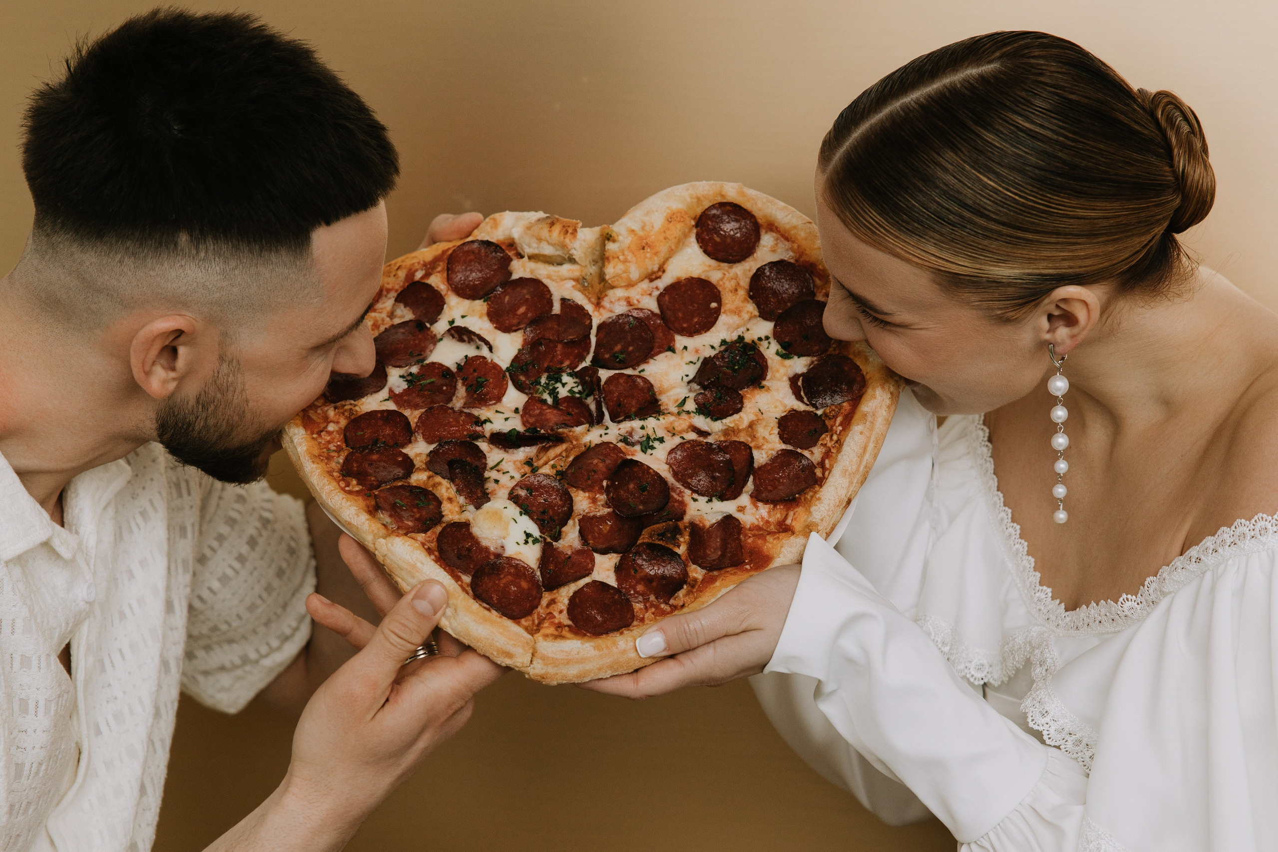 Общие сборы и съёмка love story. Свадебный фотограф Калининград