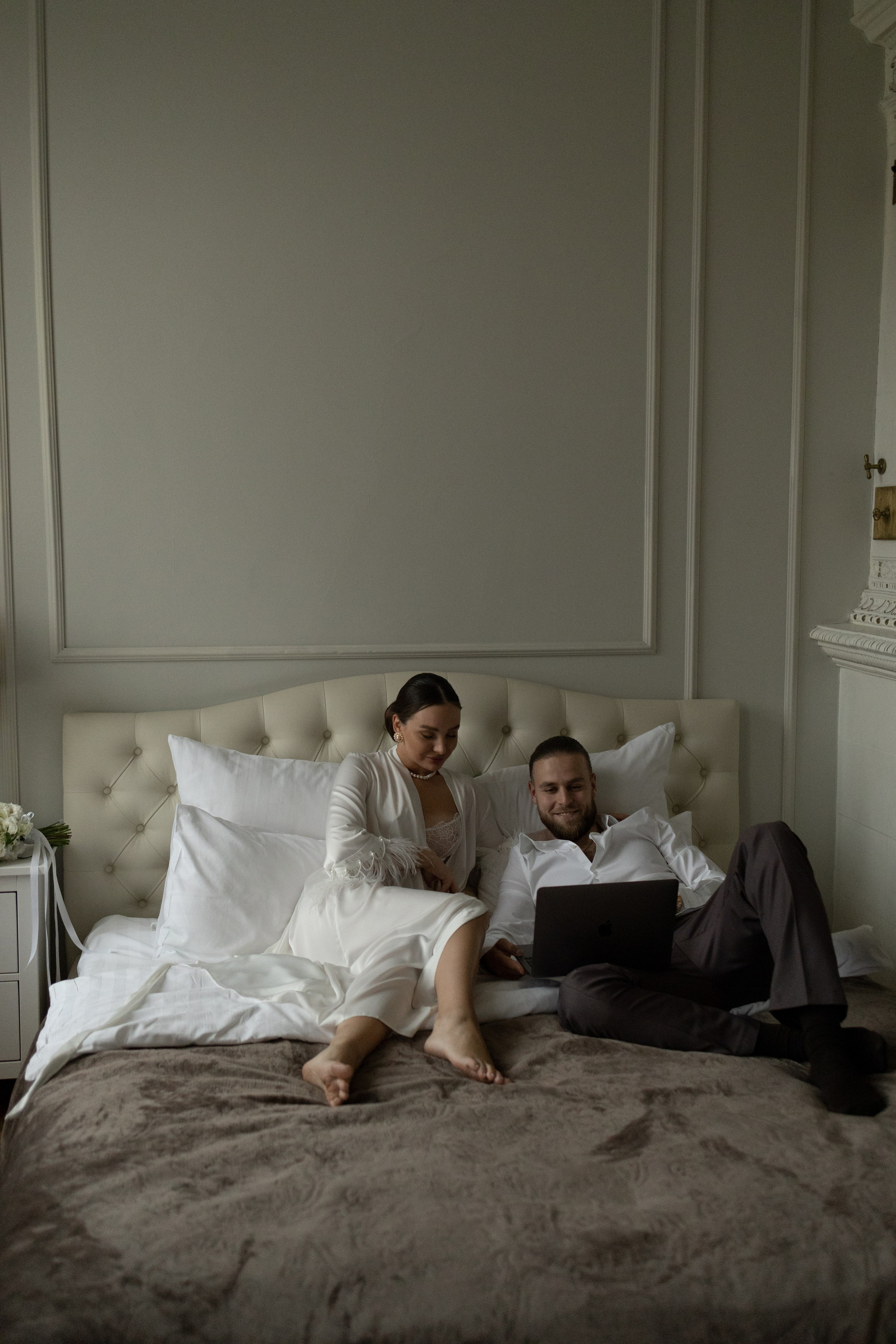 Свадебная фотосессия в студии/отеле. Фотограф в Санкт-Петербурге Шевченко Наталья