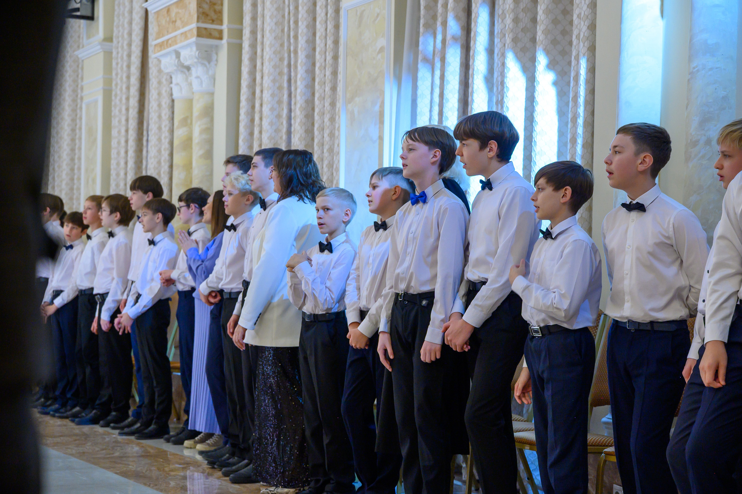 Бал ФМШ 7 класс. Фотограф новорожденных, семейный детский в Тюмени Татьяна Морозова