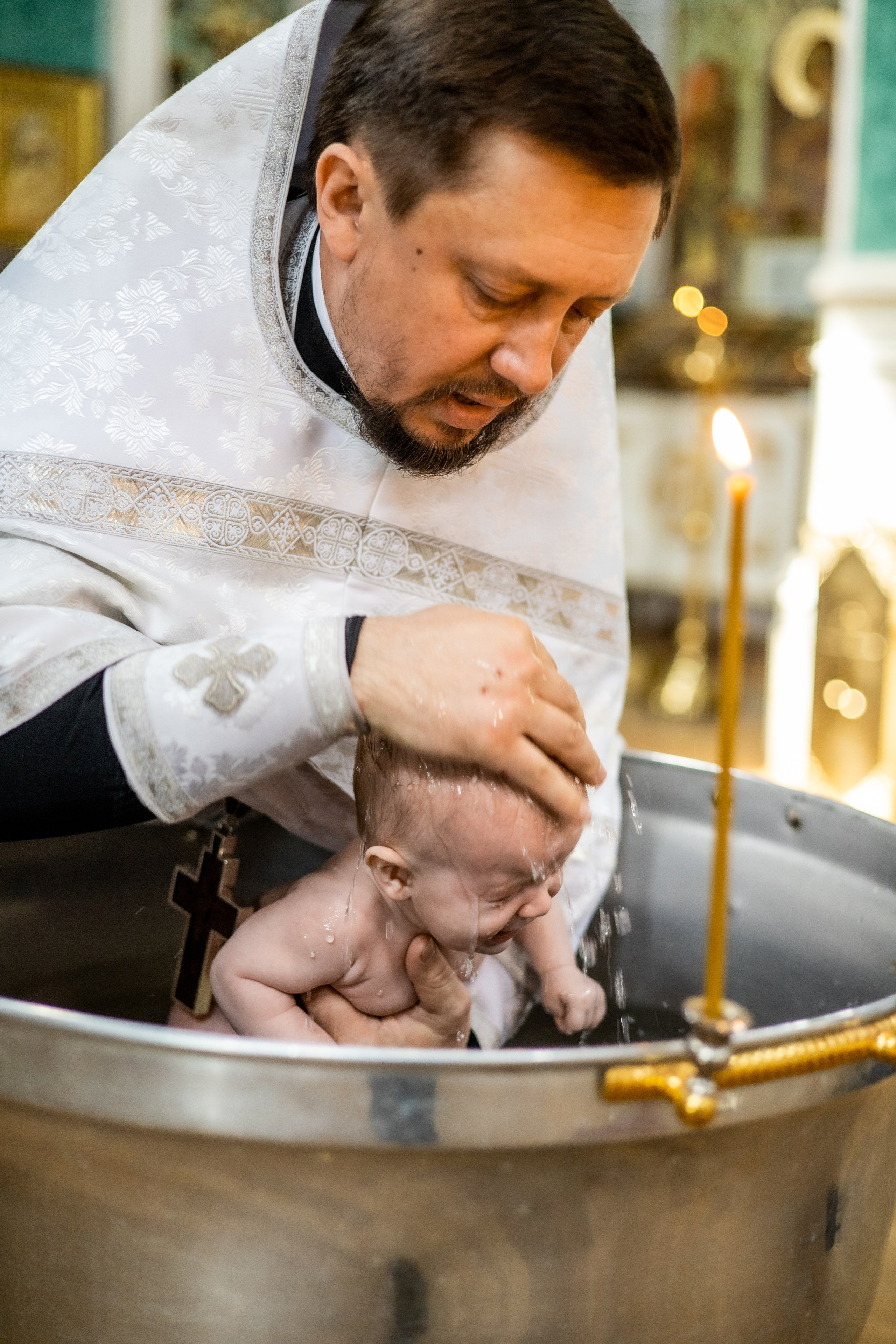 Крещение Ульяны и Вероники. Фотограф Надежда Лукьянова
