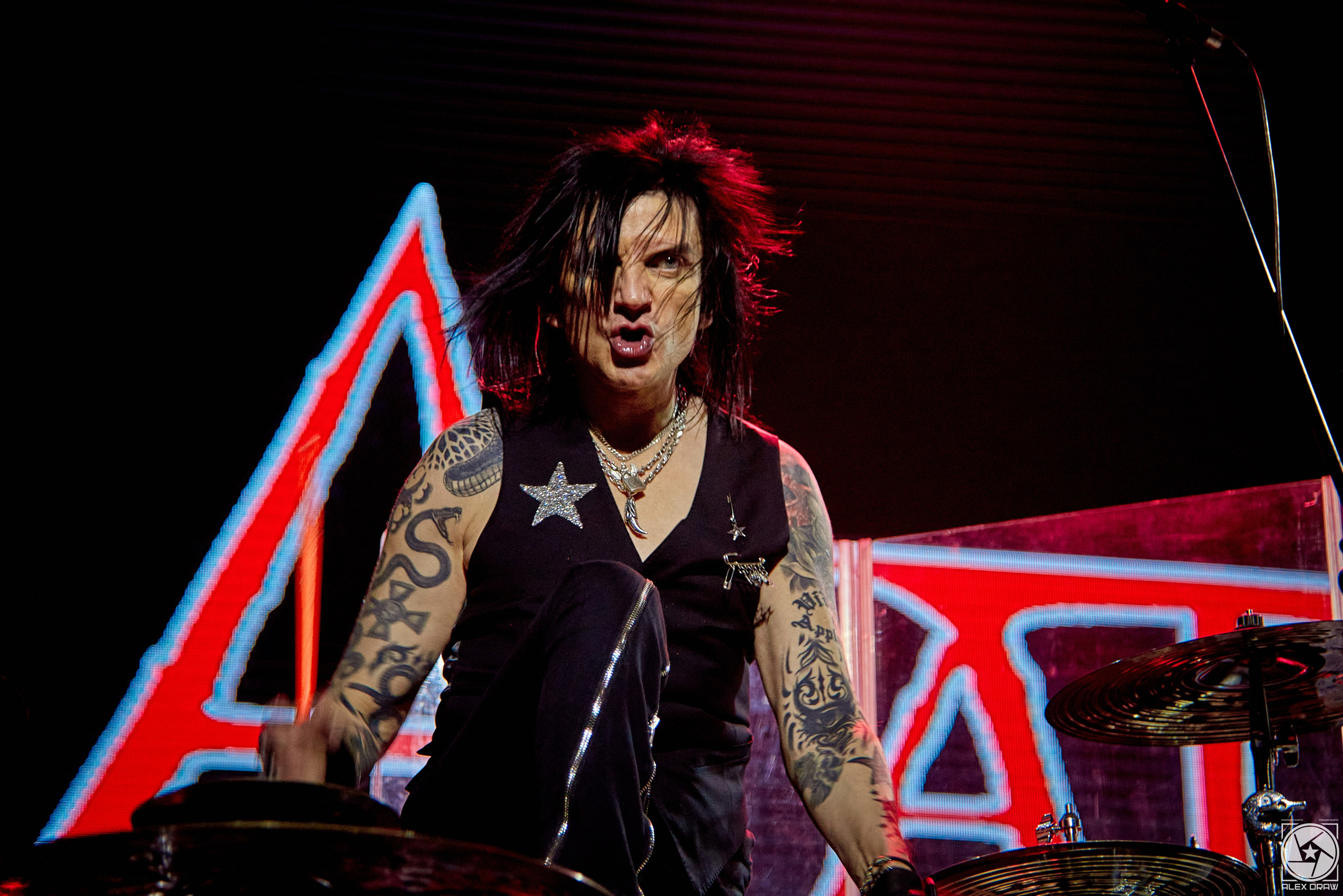 Глеб Самойлов Агата Кристи 35 лет! 06.12.2023 Гранд Холл Сибирь. Фотограф Москва Concerts photo / Fashion photо