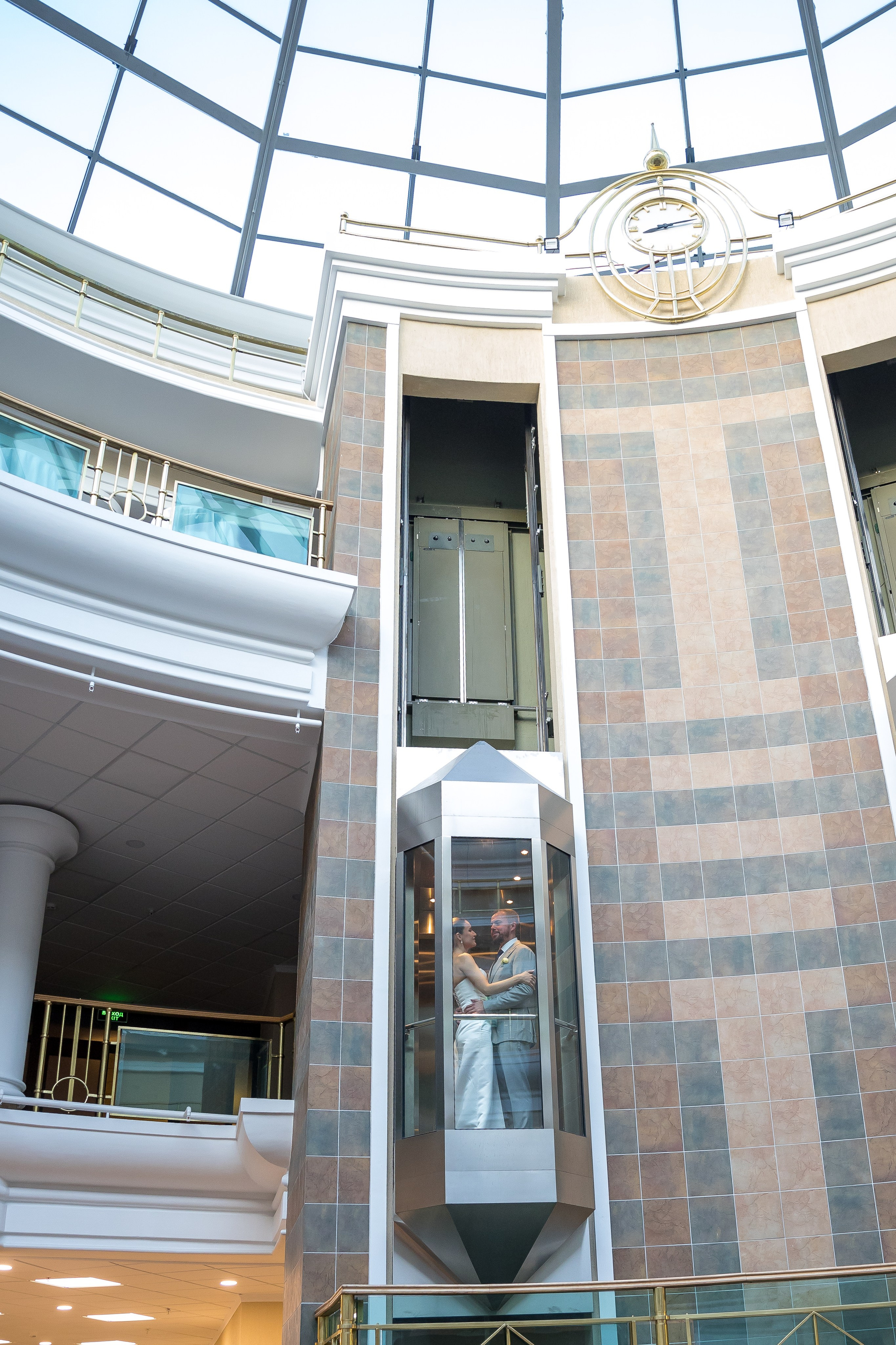 Роман и Елена. Фотограф FOTOBANKA