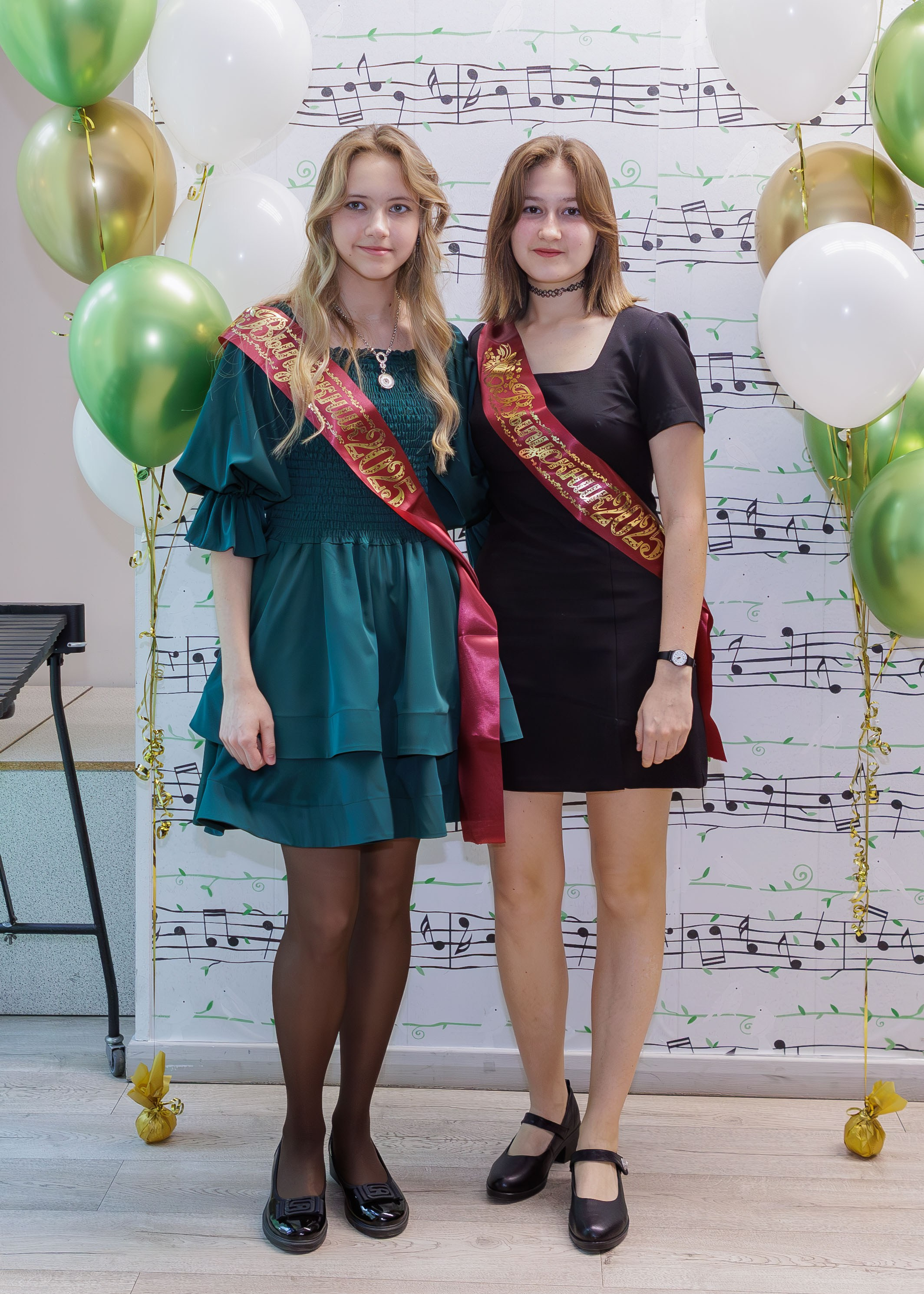 Вручение дипломов в Детской музыкальной школе имени Н. П. Будашкина. Выпускные альбомы и школьный фотограф в Подольске, Троицке, Щербинке, Москве и Московской области