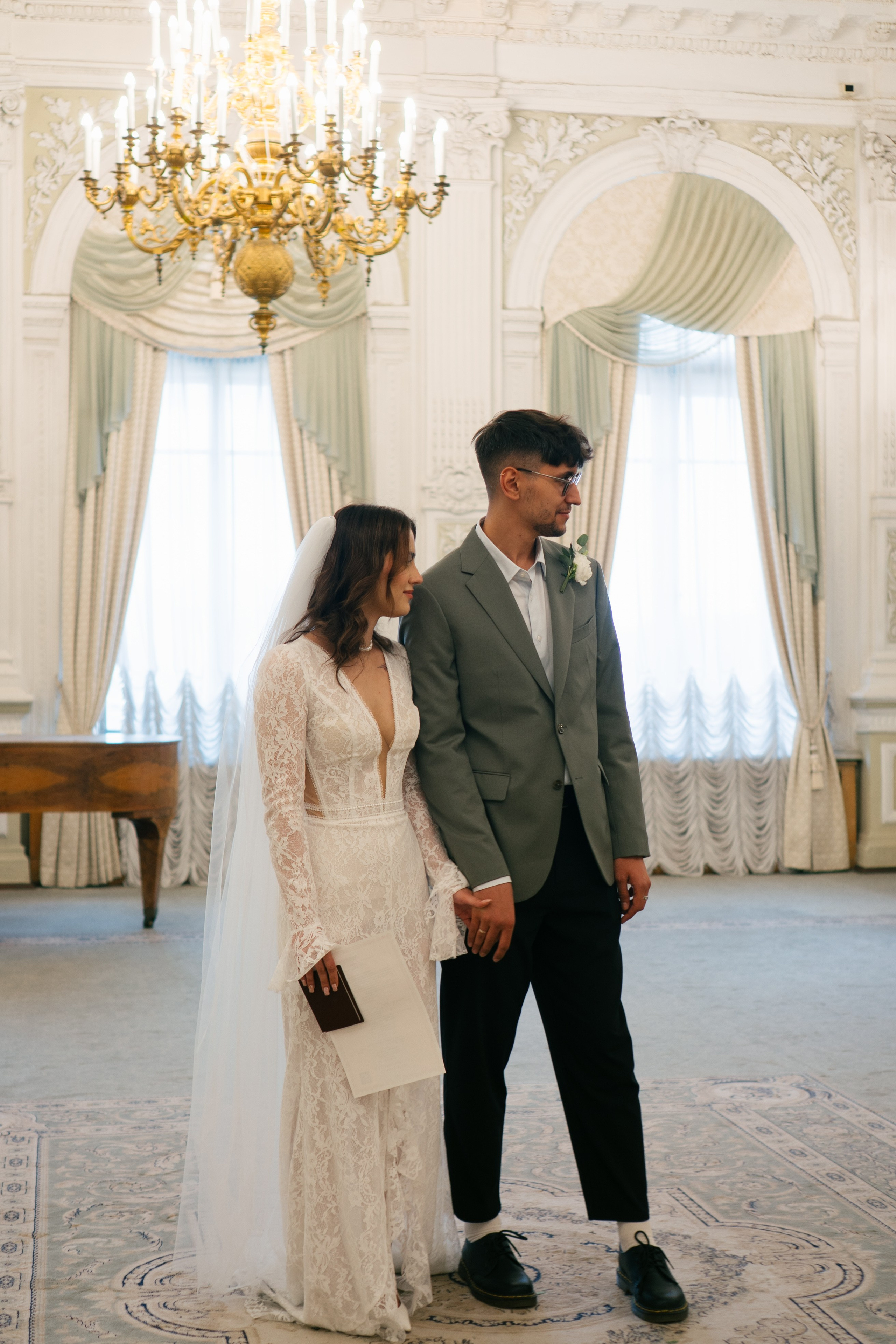 СЪЁМКИ В ПЕРВОМ ДВОРЦЕ ПРОГУЛКА И СТУДИЯ. Профессиональный фотограф, Санкт-Петербург — Виктория Богомолова